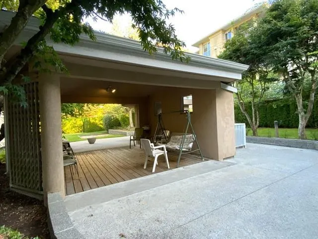 213 13727 74 Avenue