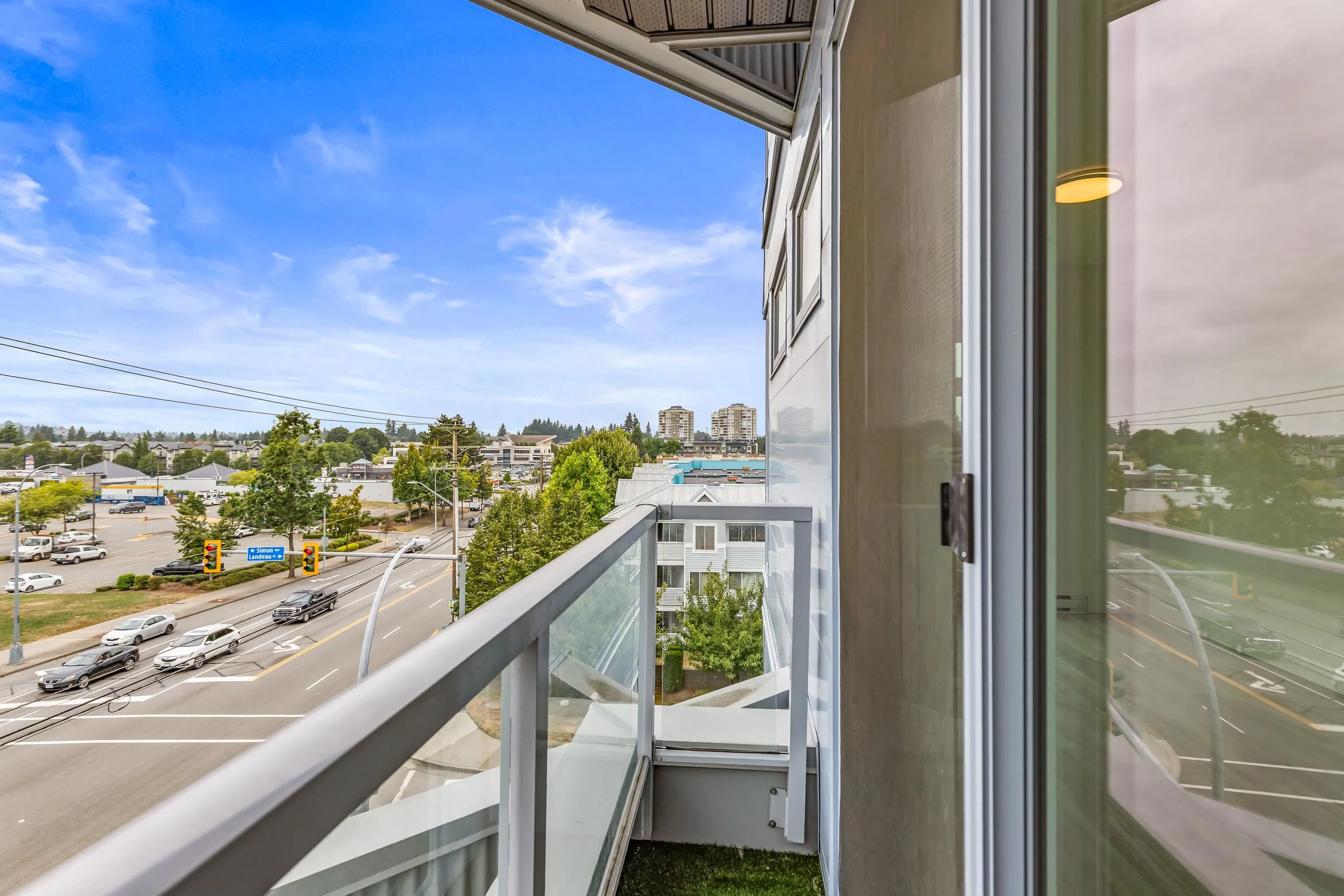 401 32828 Landeau Place