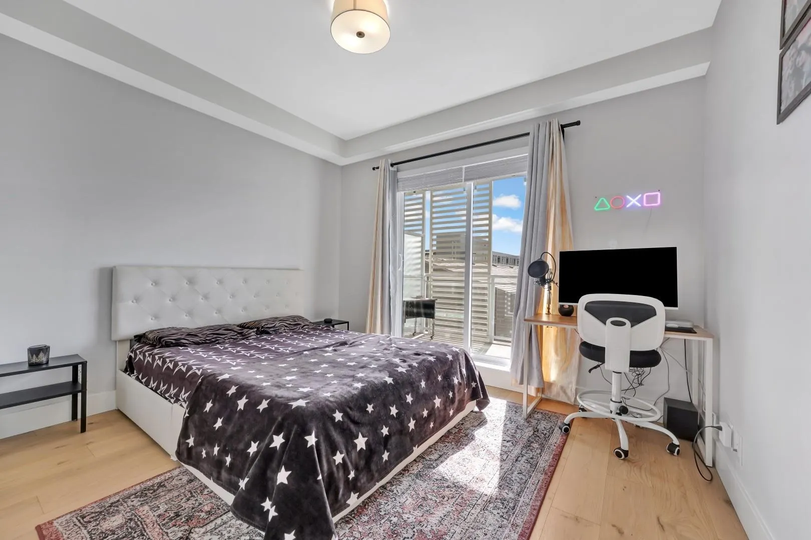 411 22226 Brown Avenue