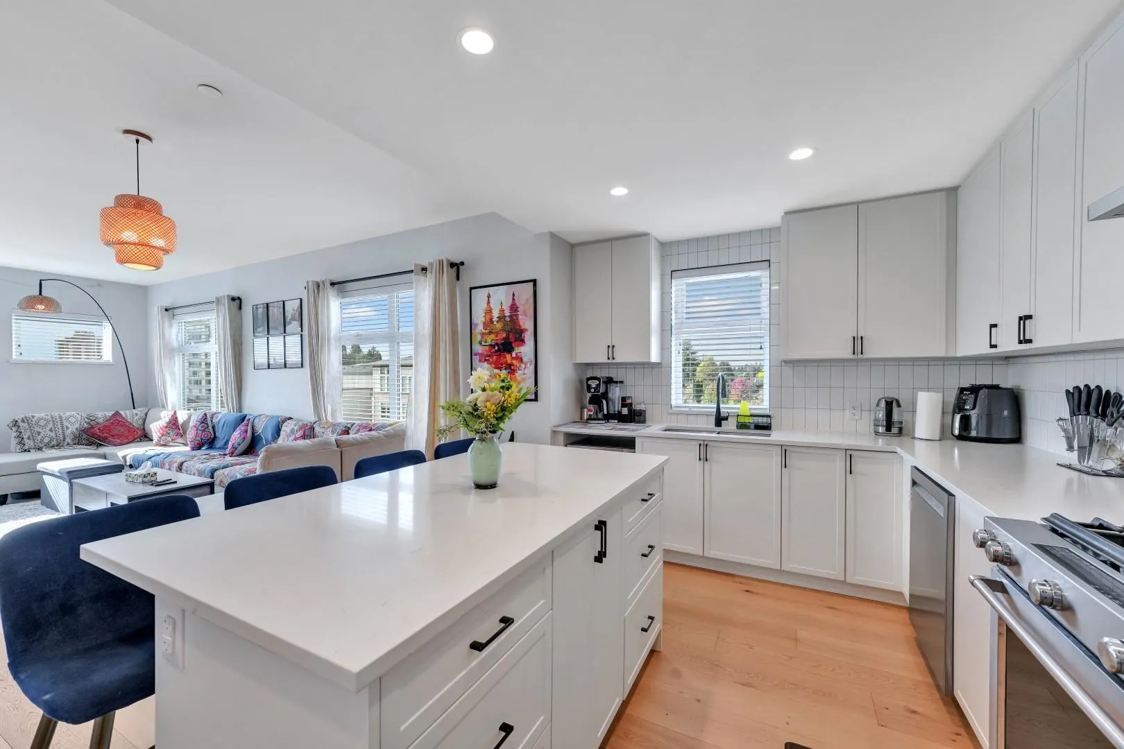 411 22226 Brown Avenue