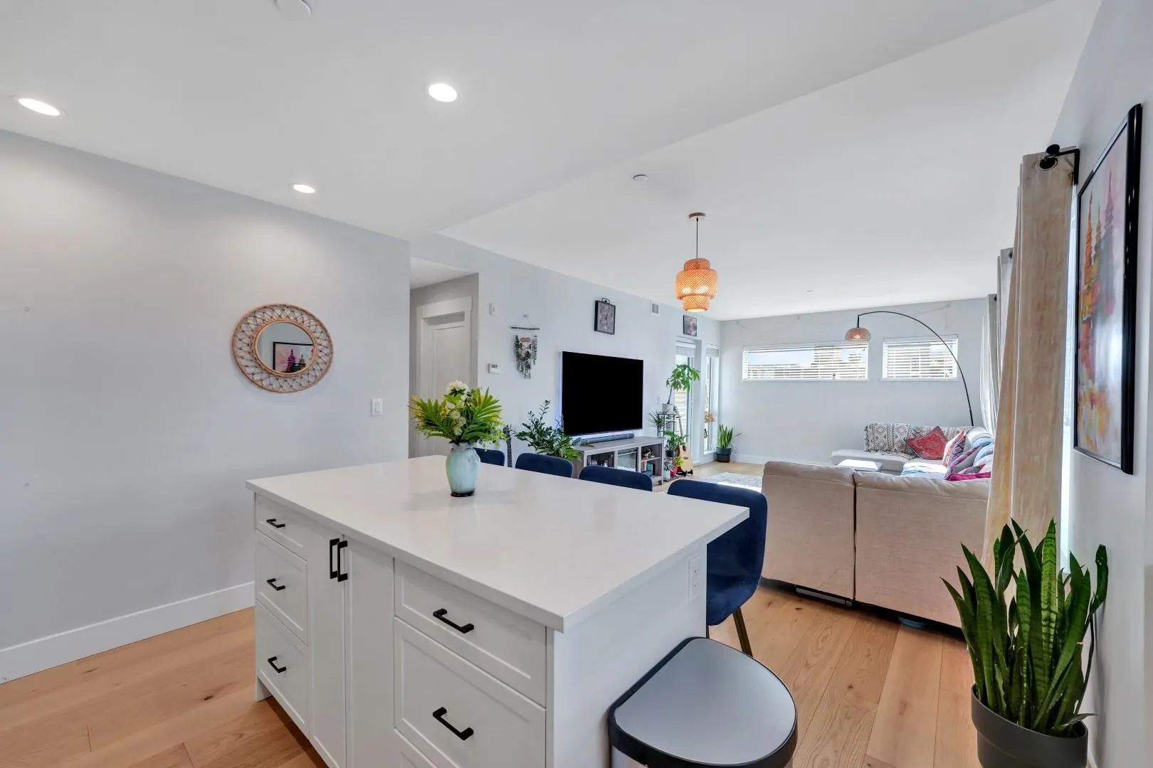 411 22226 Brown Avenue