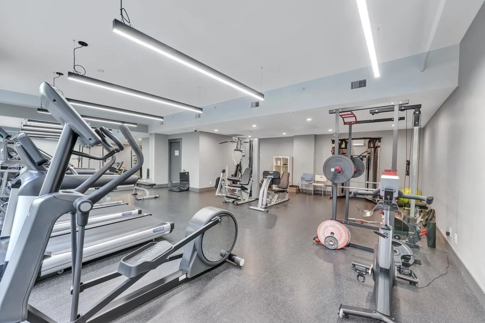 411 22226 Brown Avenue