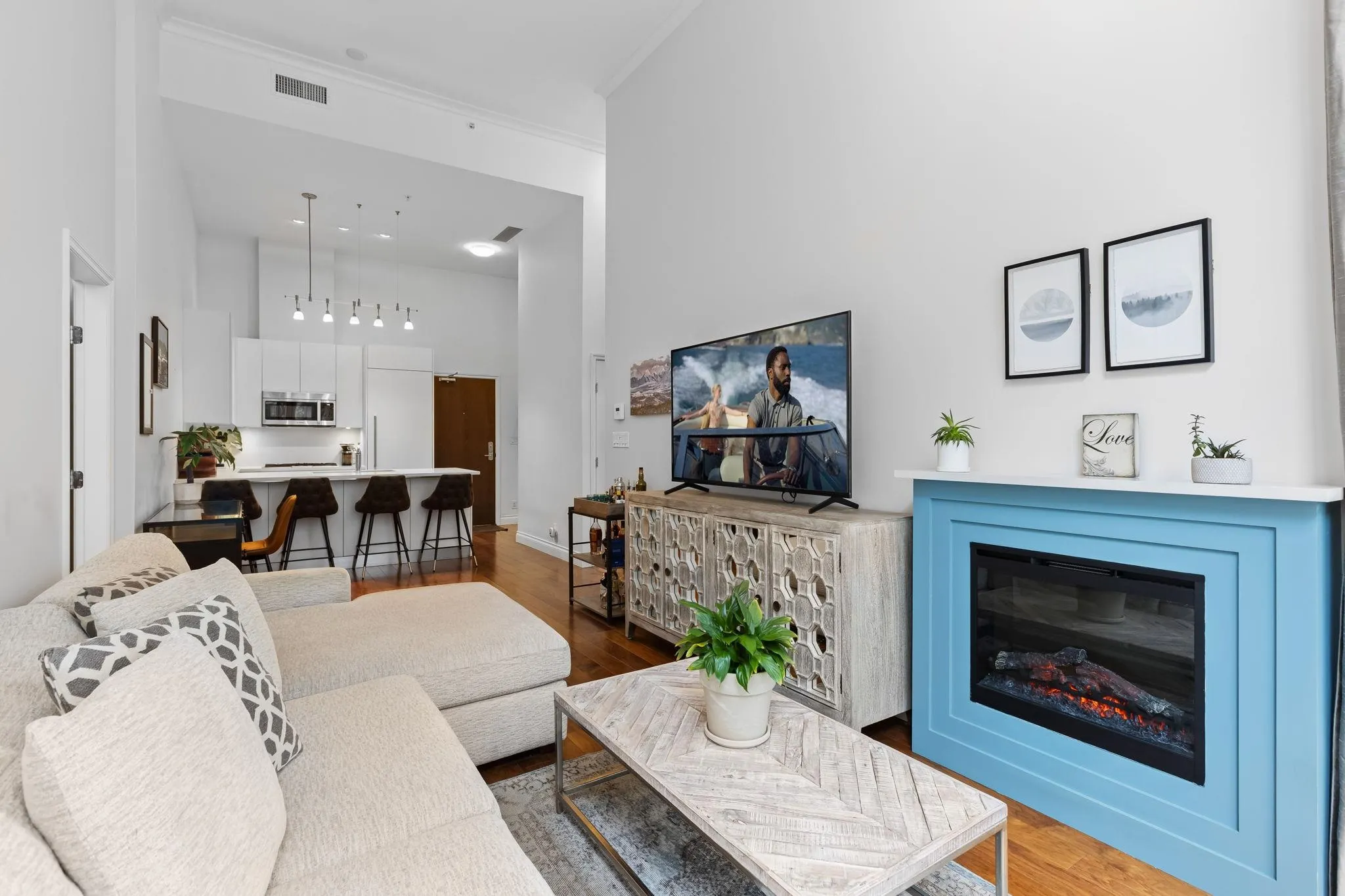 104 199 Victory Ship Way