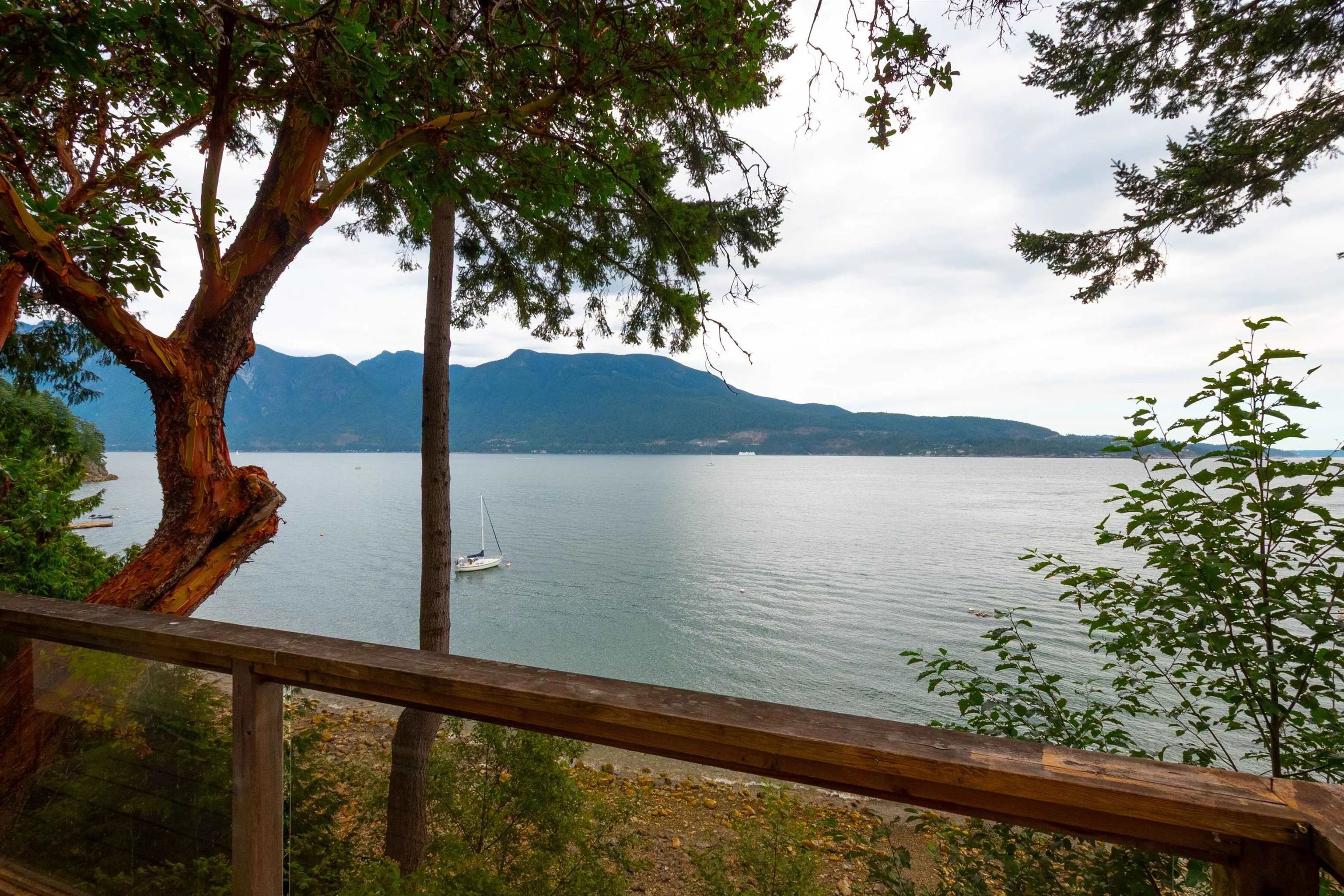 1433 Eagle Cliff Road