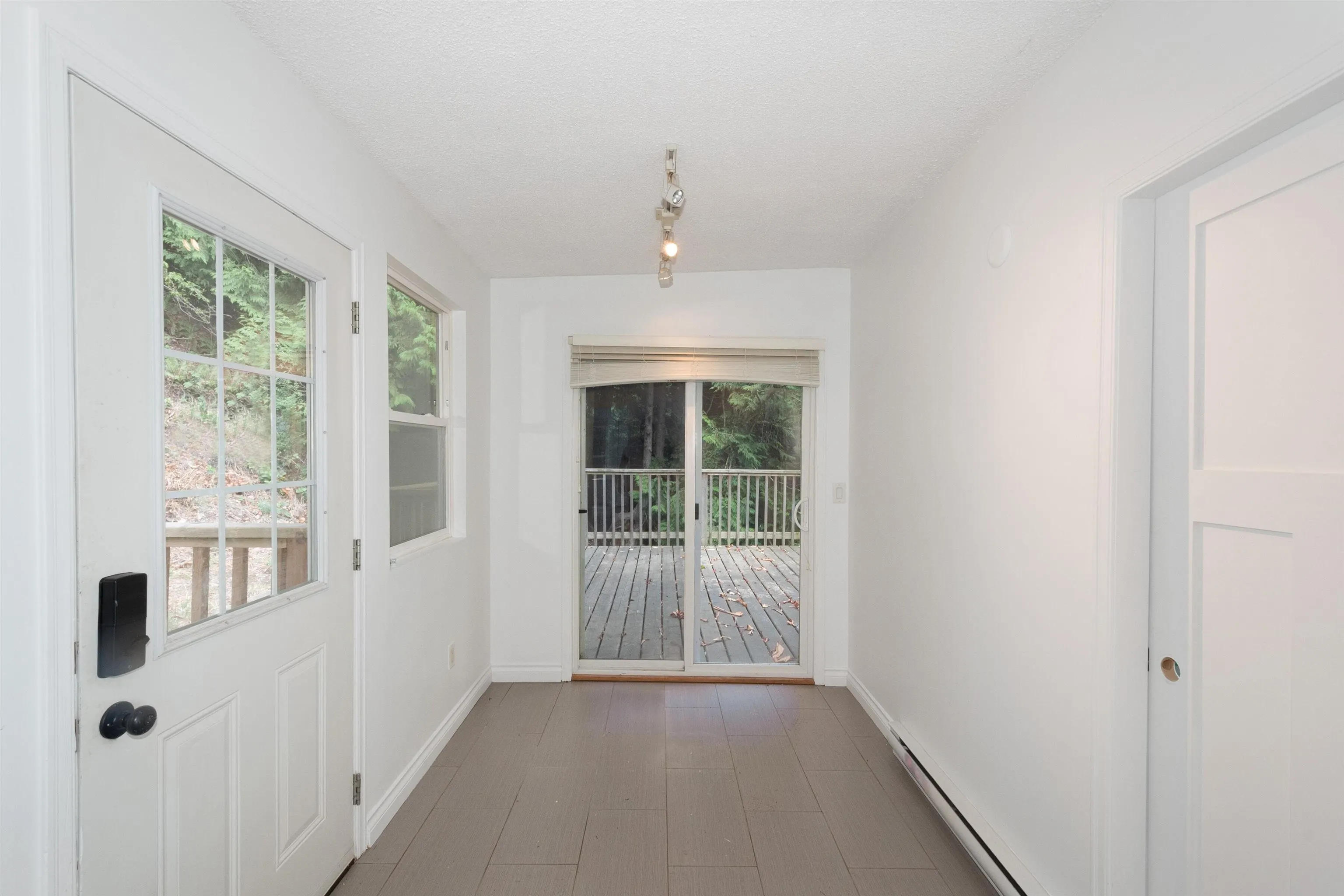 1433 Eagle Cliff Road