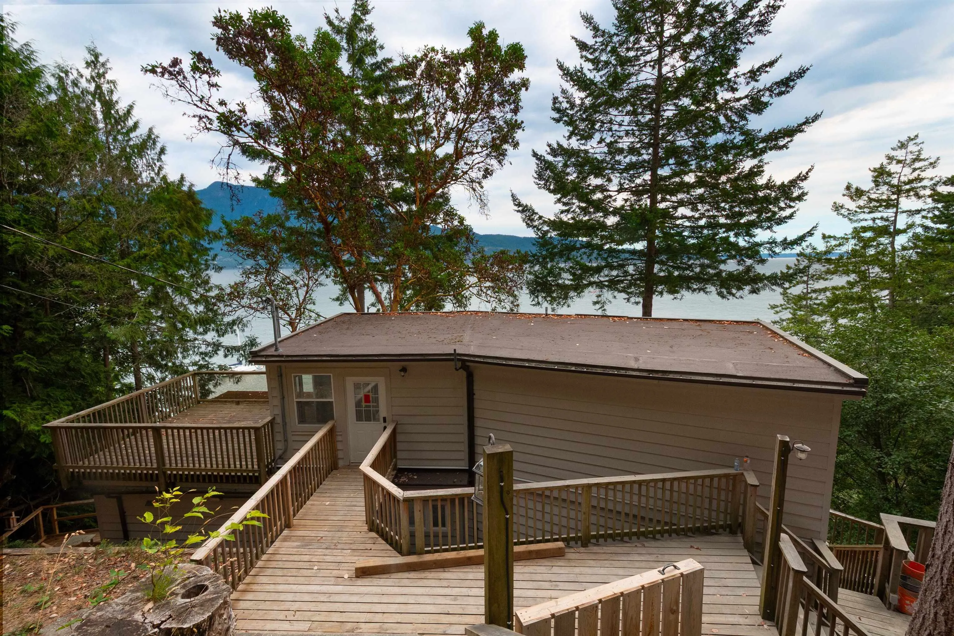 1433 Eagle Cliff Road