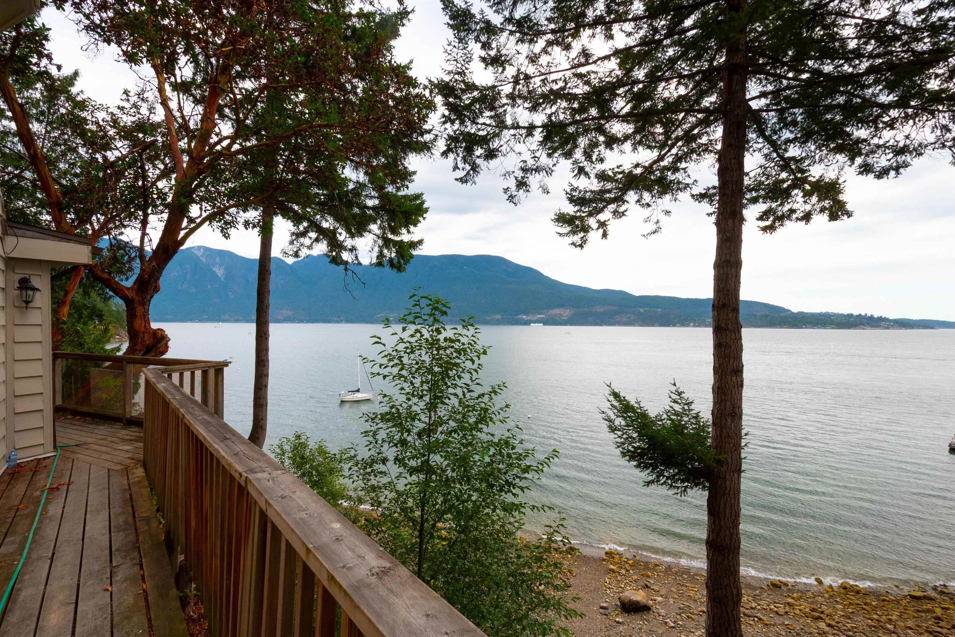 1433 Eagle Cliff Road
