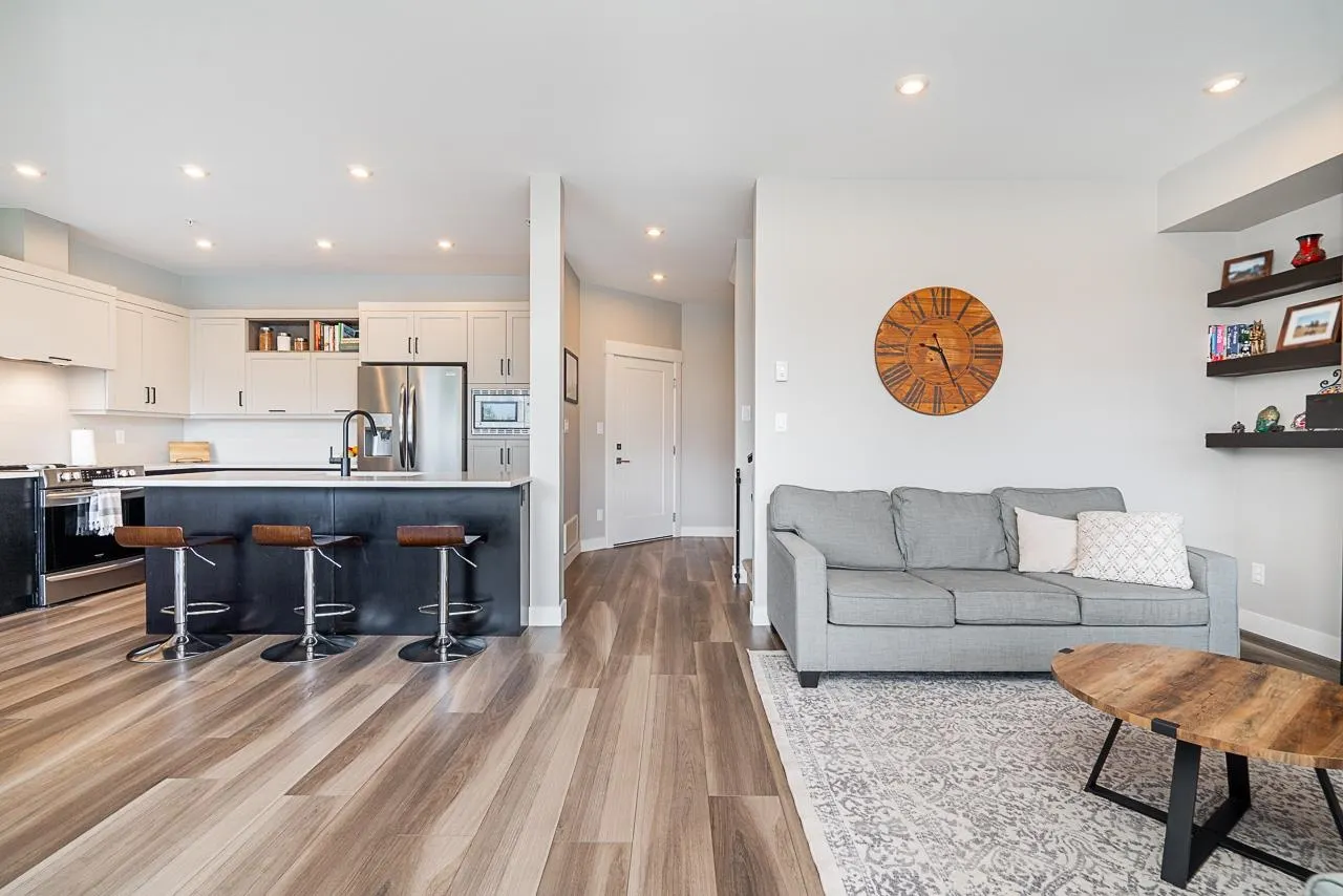5 43575 Chilliwack Mountain Road