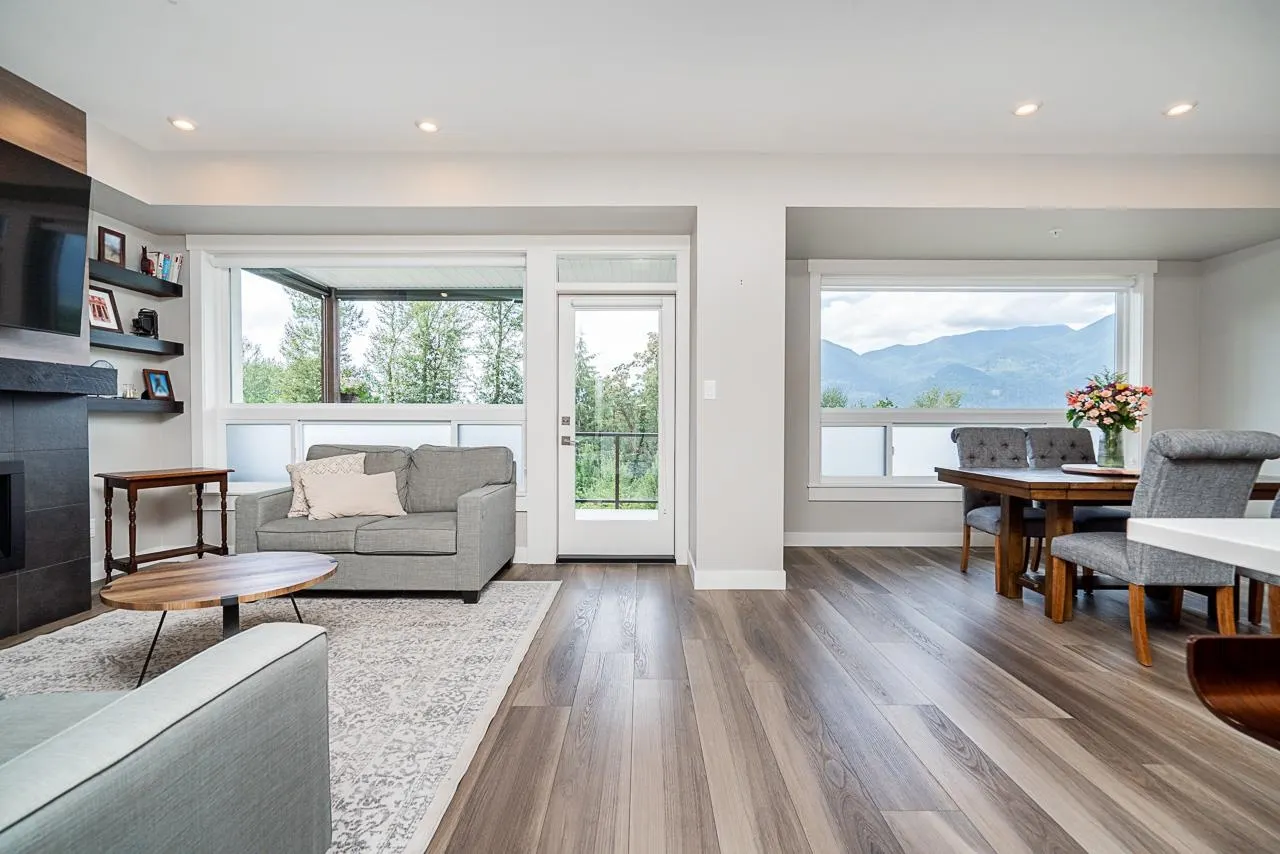 5 43575 Chilliwack Mountain Road