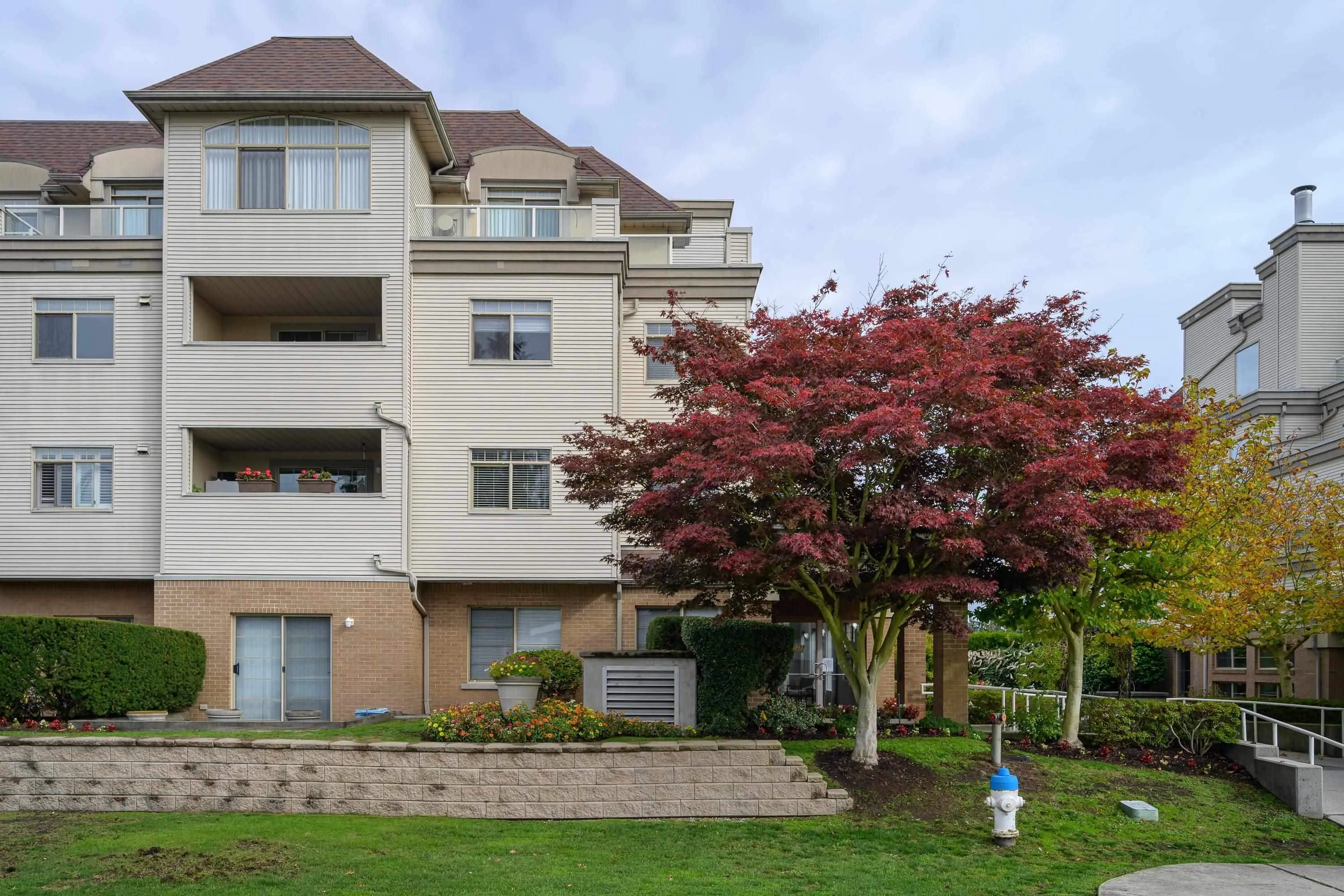 A203 1258 Hunter Road