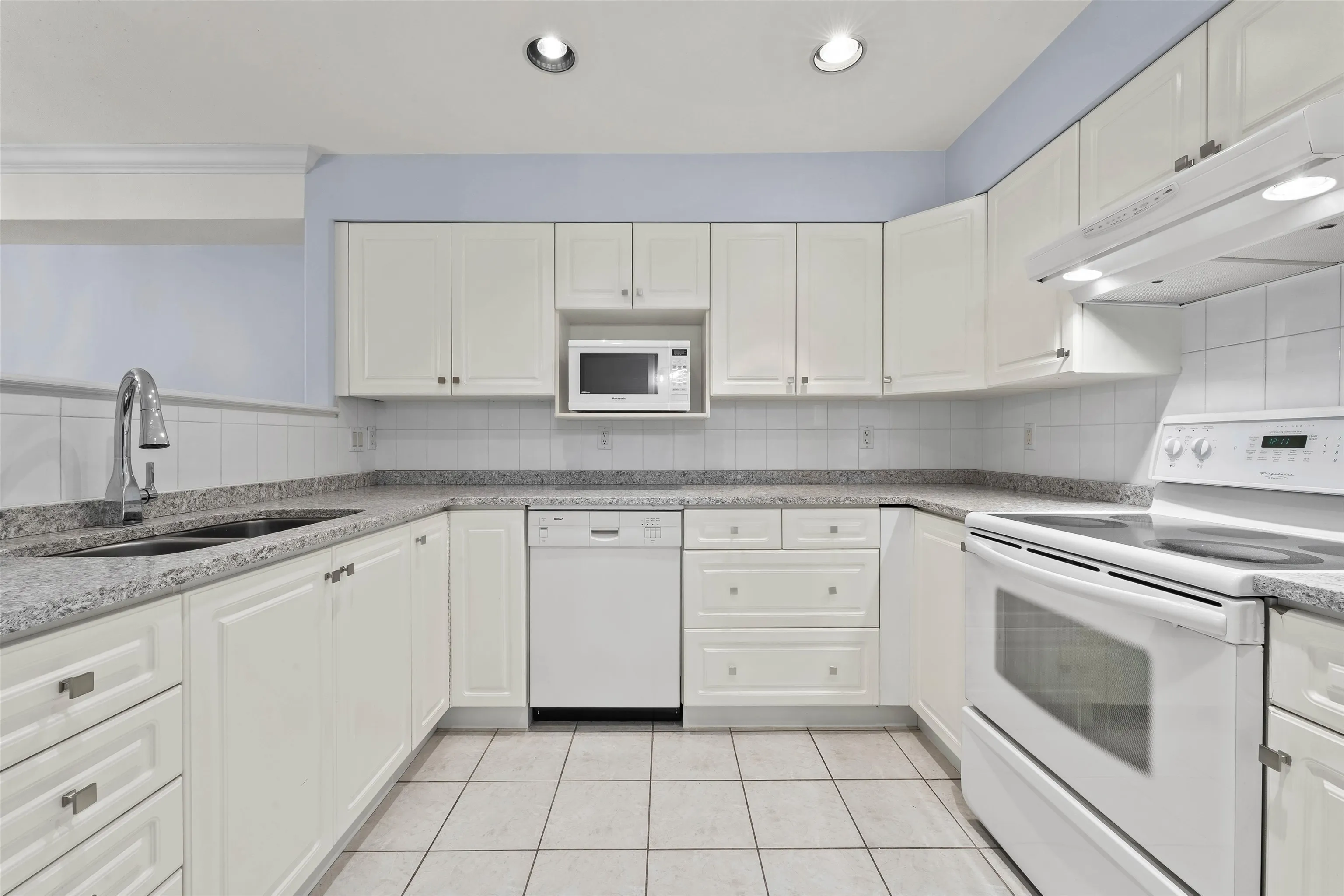 A203 1258 Hunter Road