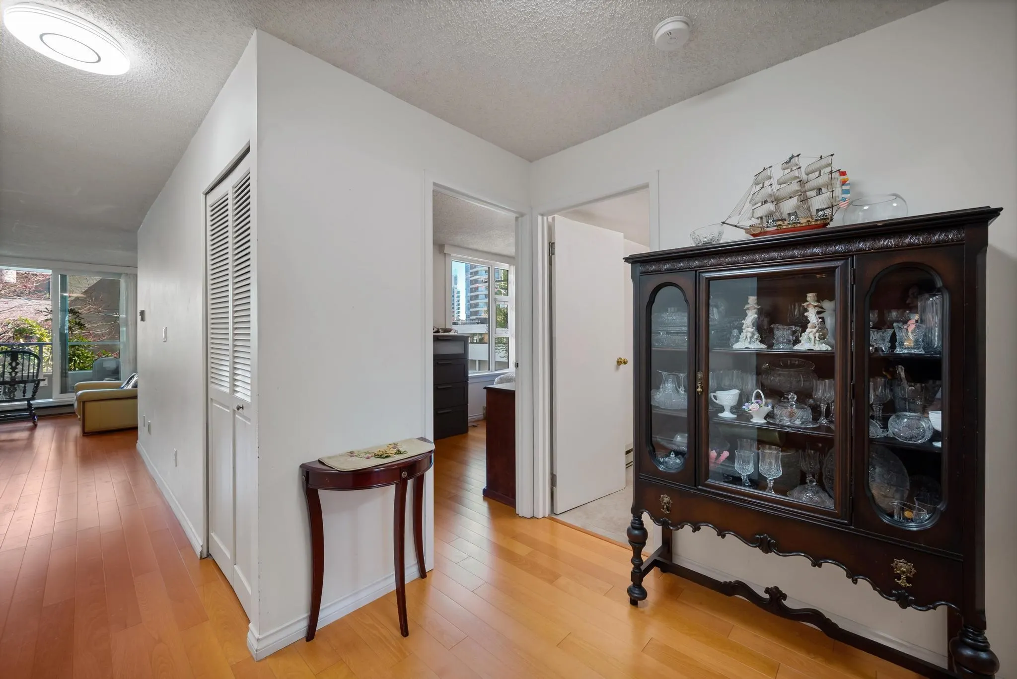 203 1845 Robson Street