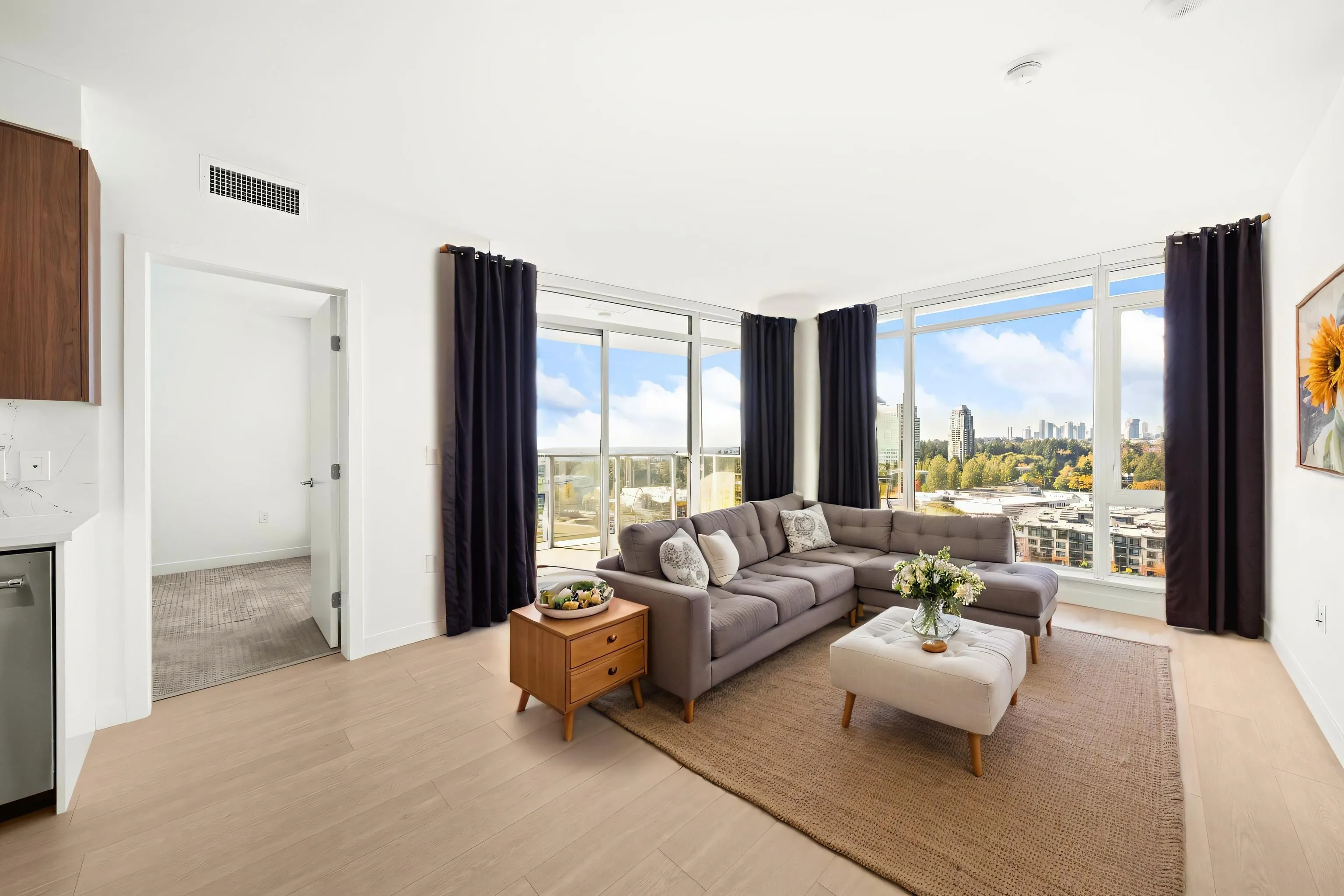 1601 7683 Park Crescent