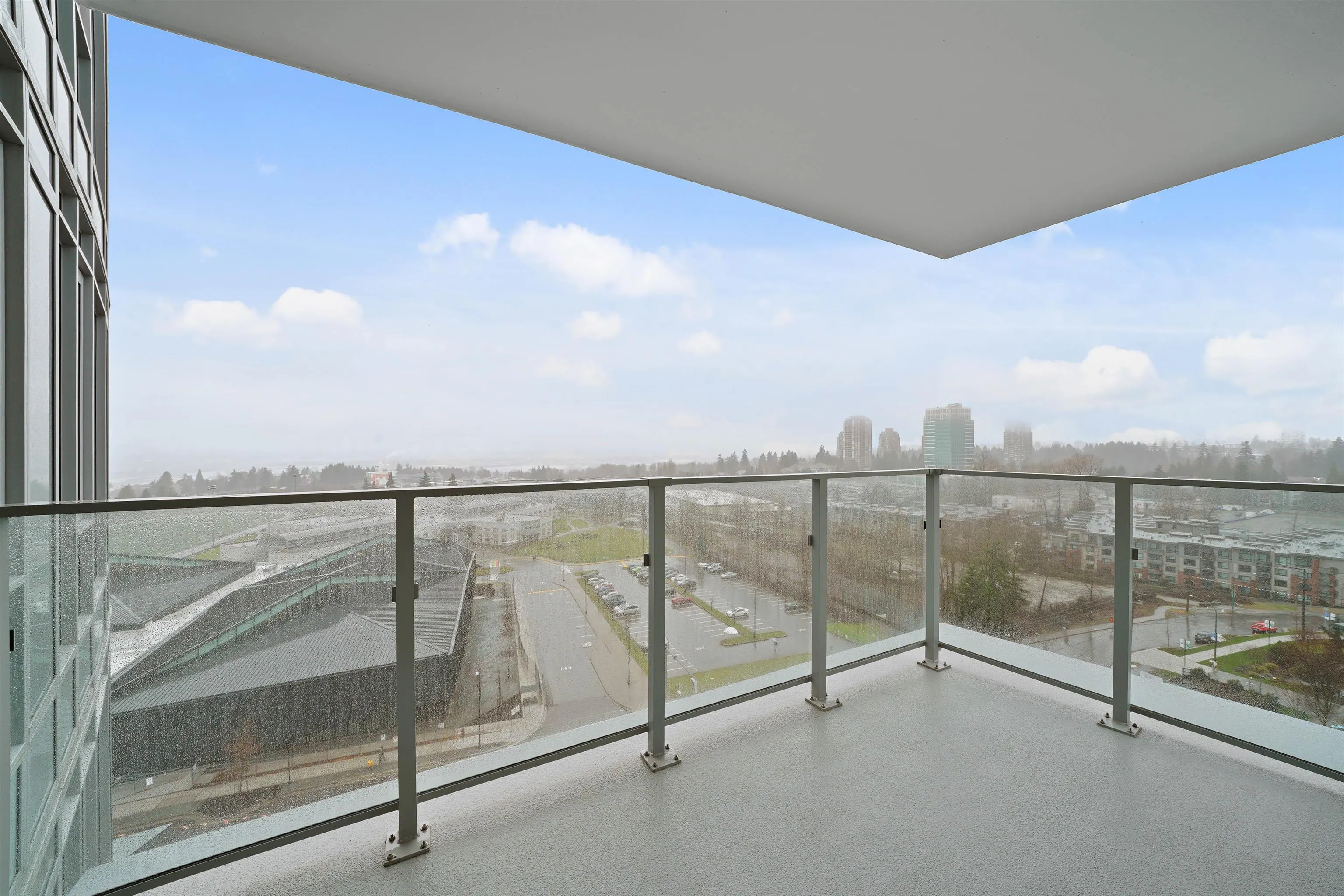 1601 7683 Park Crescent