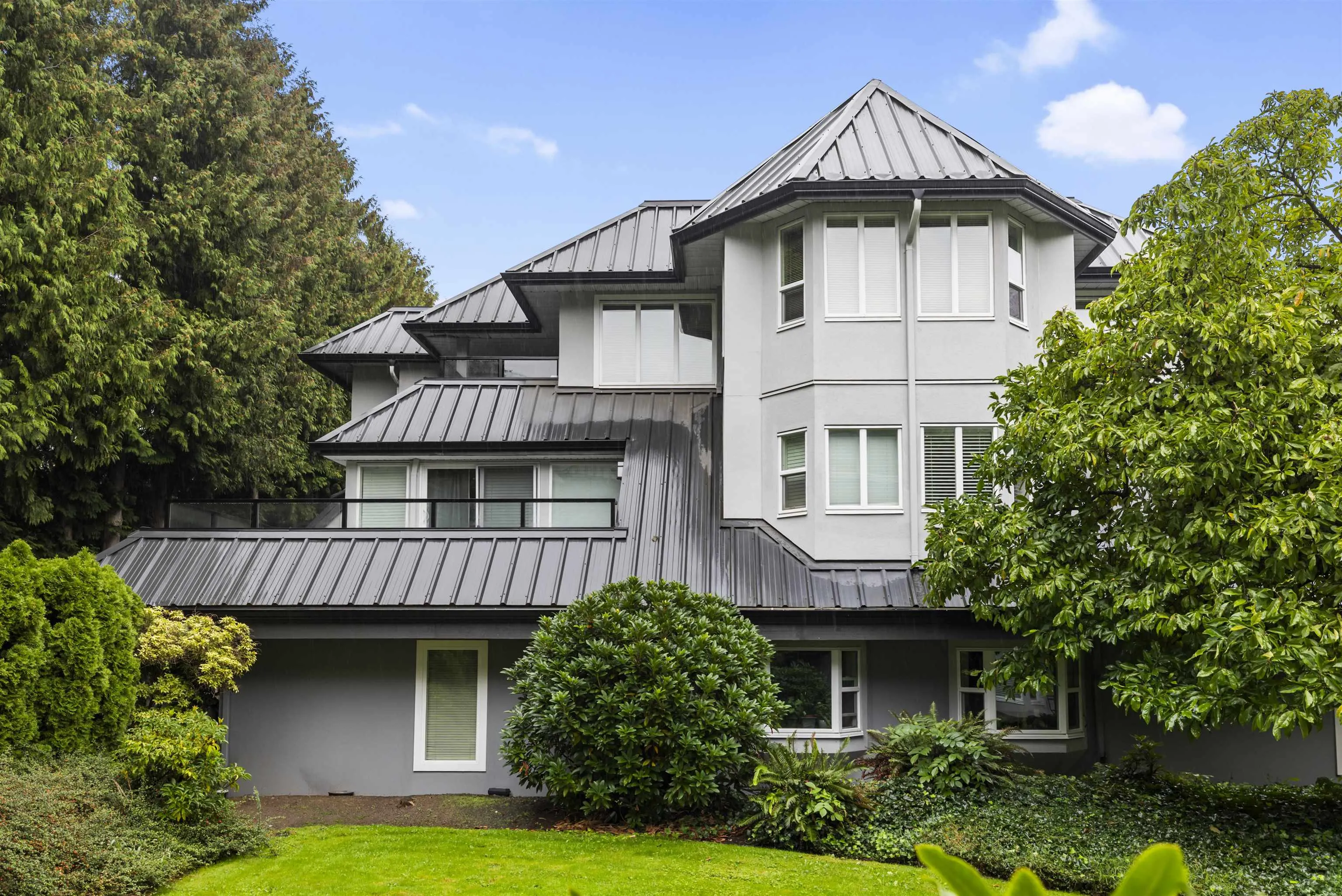 315 2700 Mccallum Road