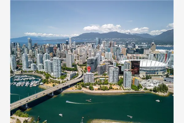 1006 980 Cooperage Way