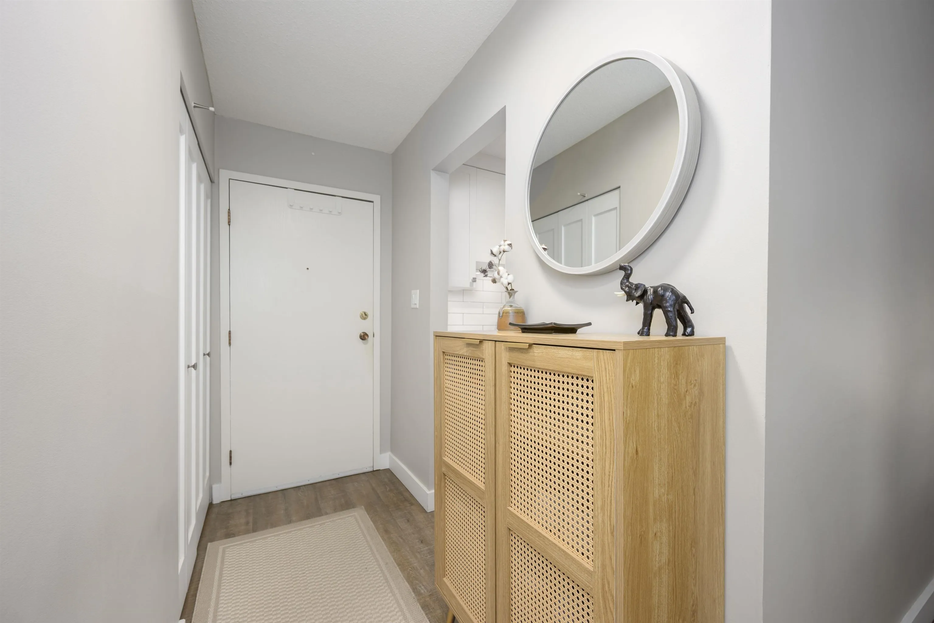 105 308 W 2nd Street