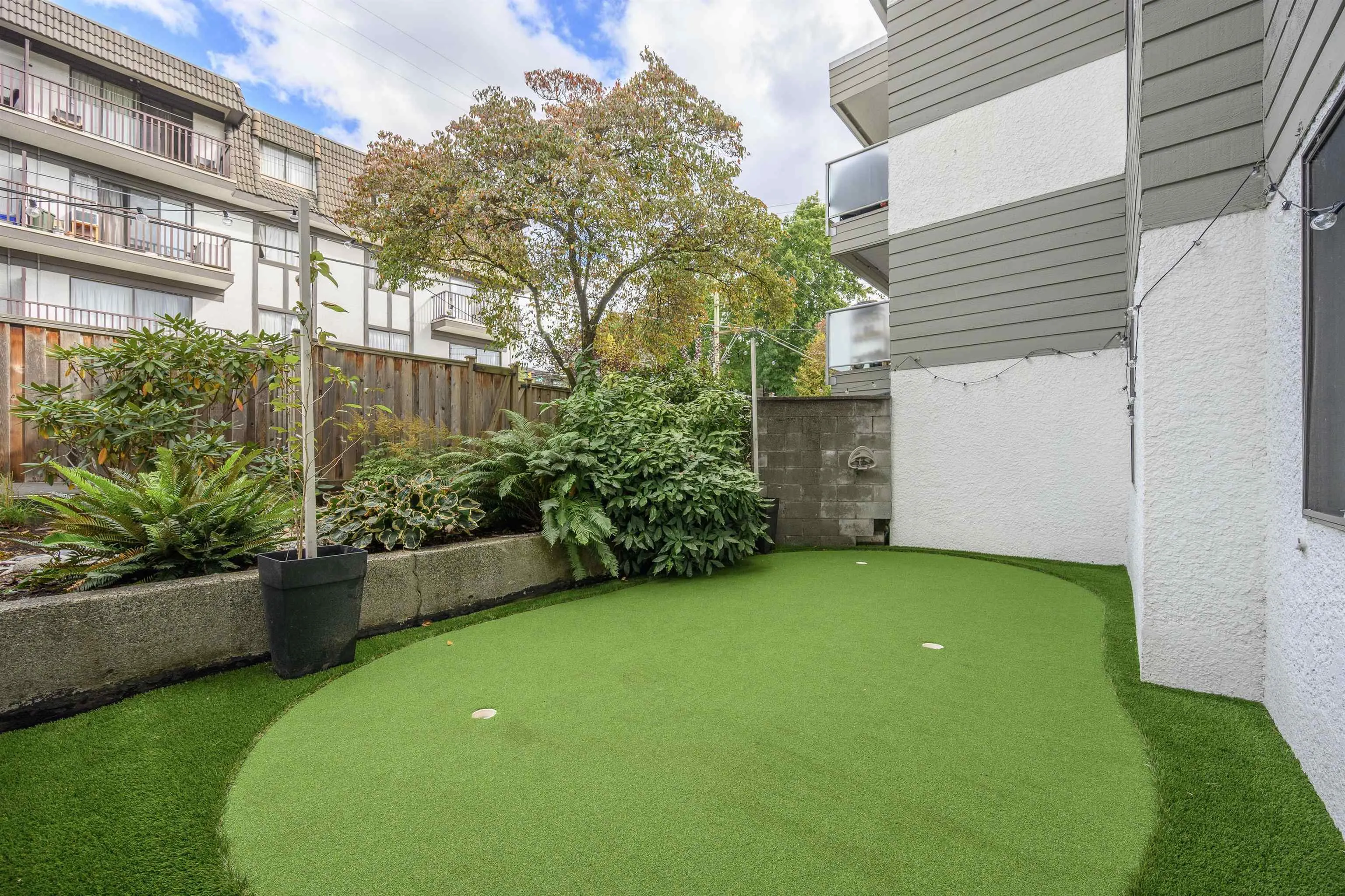 105 308 W 2nd Street