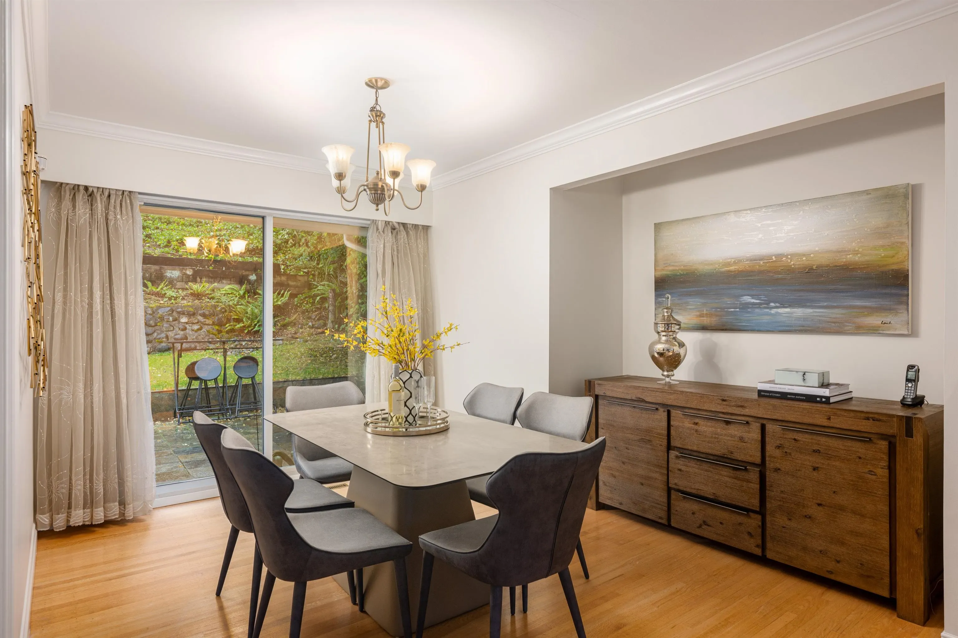 850 Jefferson Avenue