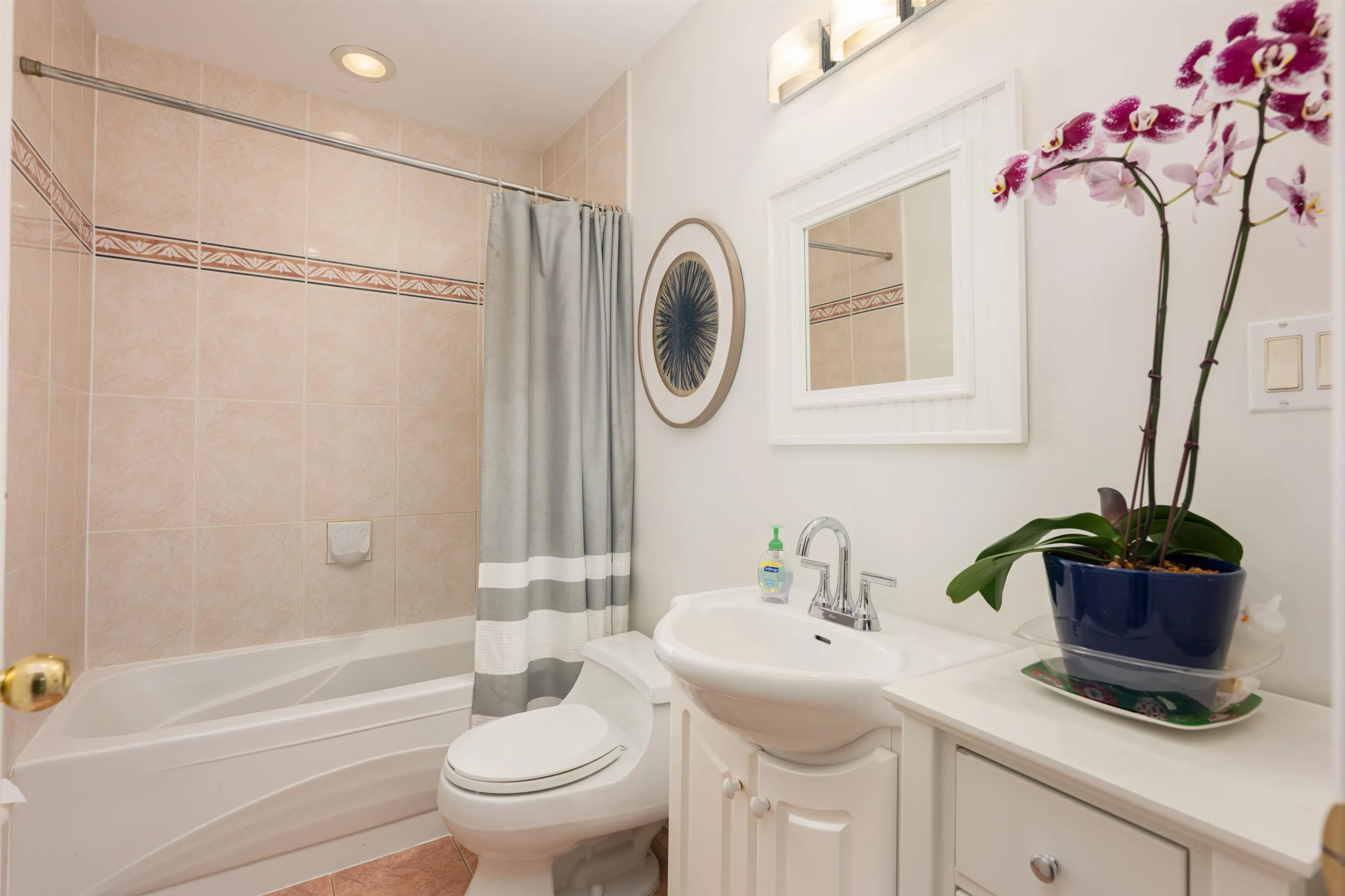 850 Jefferson Avenue