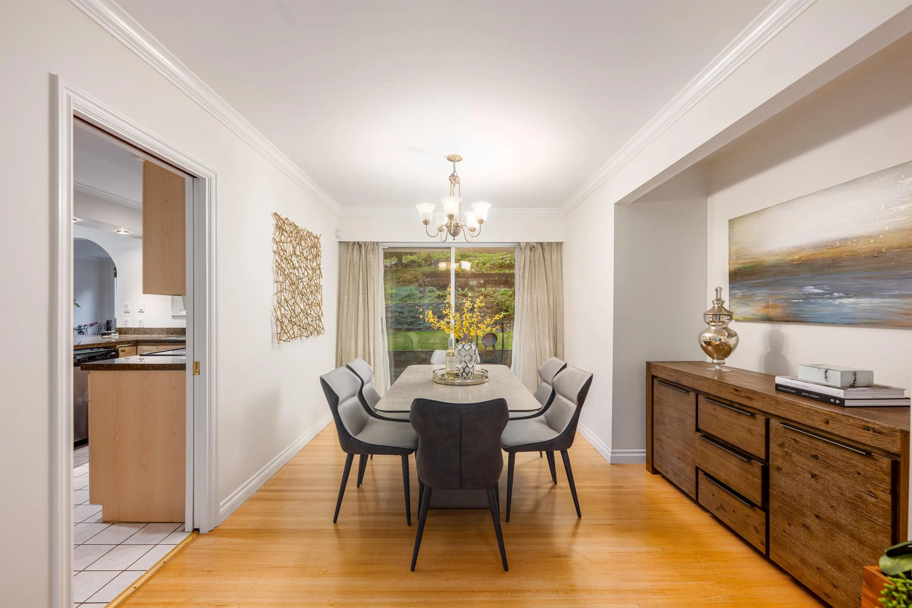 850 Jefferson Avenue