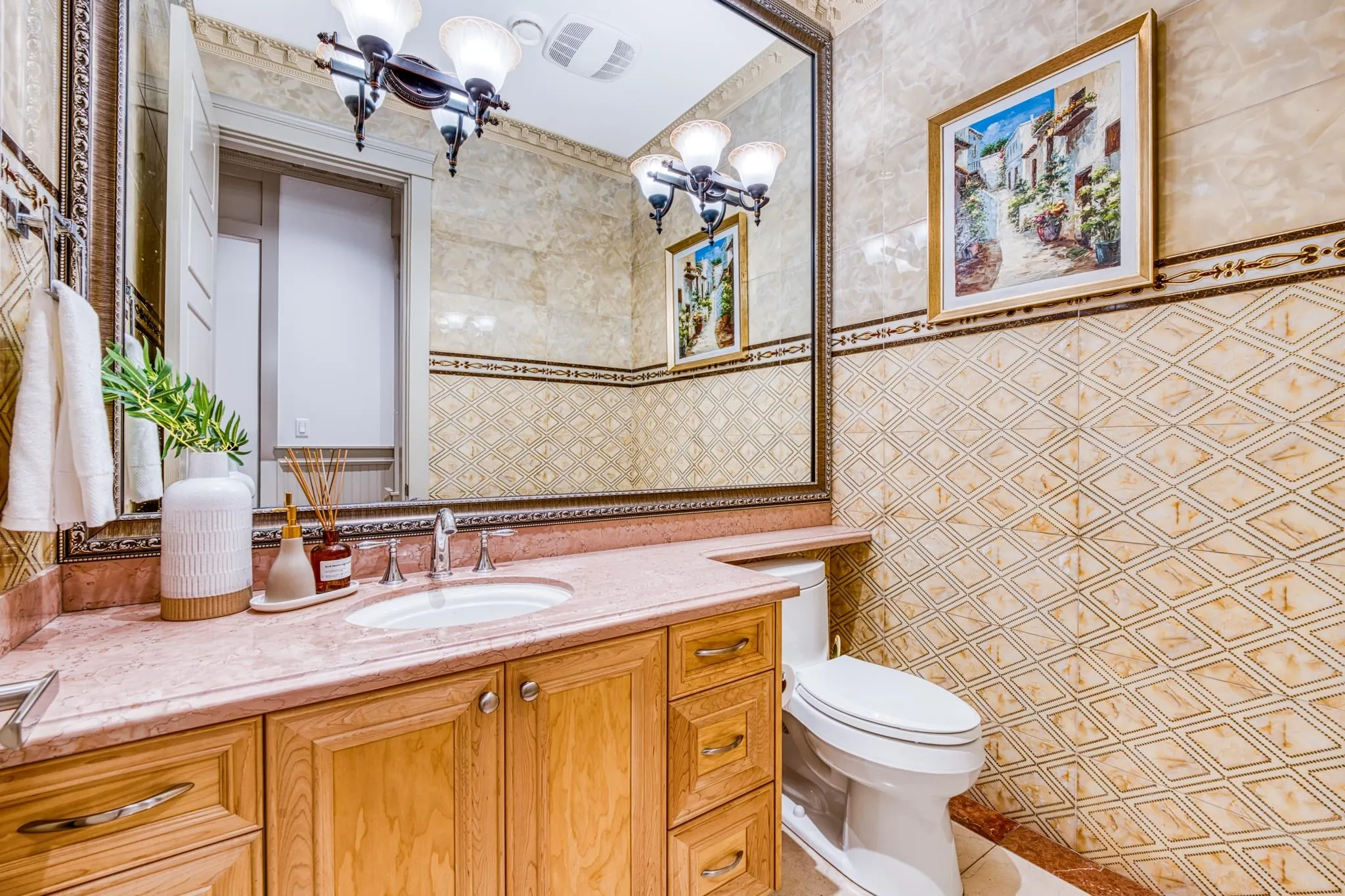 8511 Sunnywood Drive