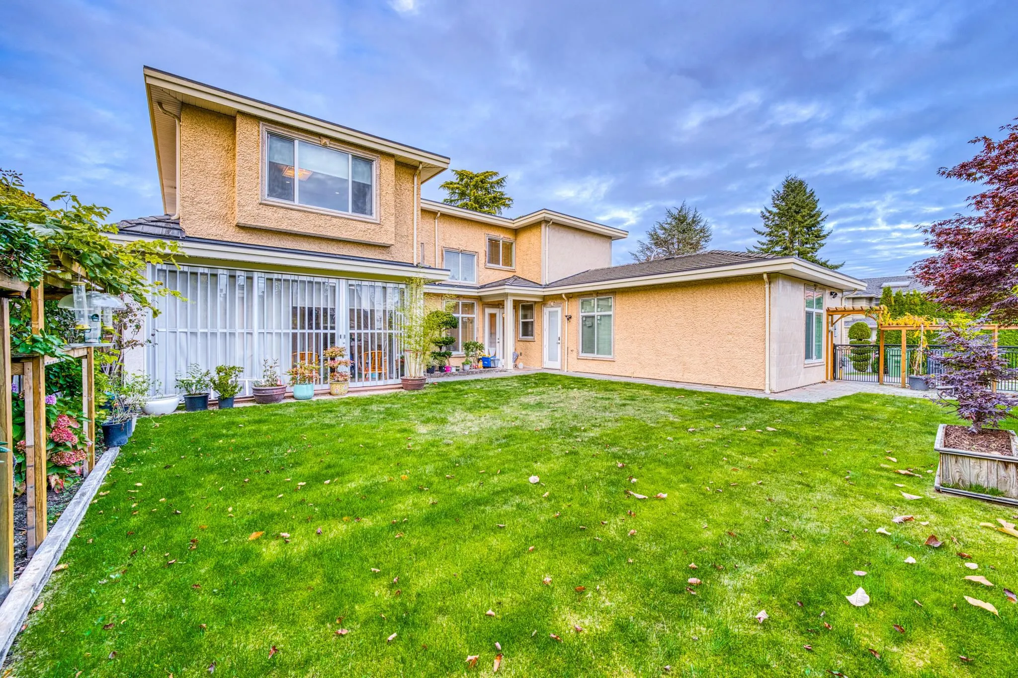 8511 Sunnywood Drive
