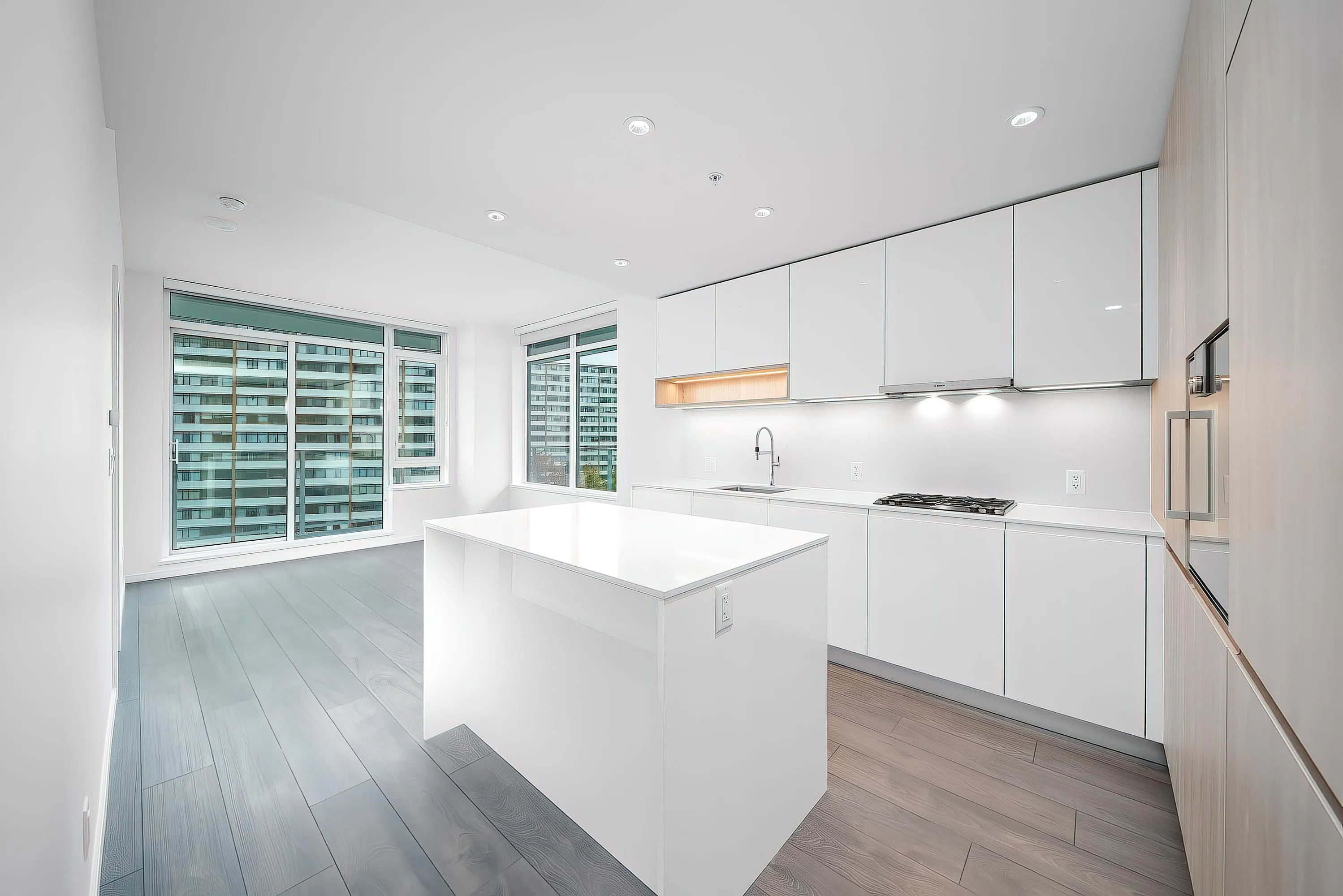 840 6500 Minoru Boulevard