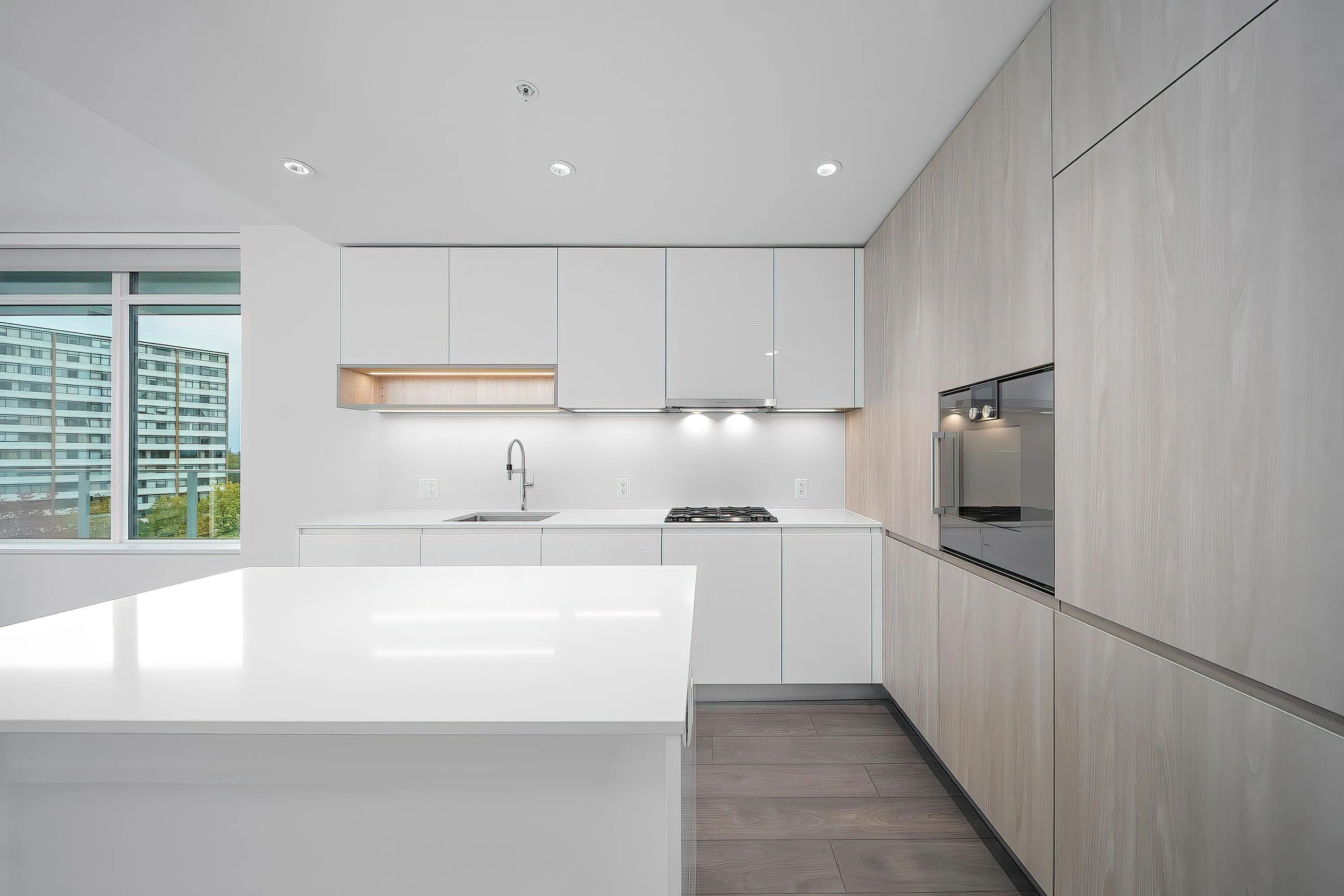 840 6500 Minoru Boulevard