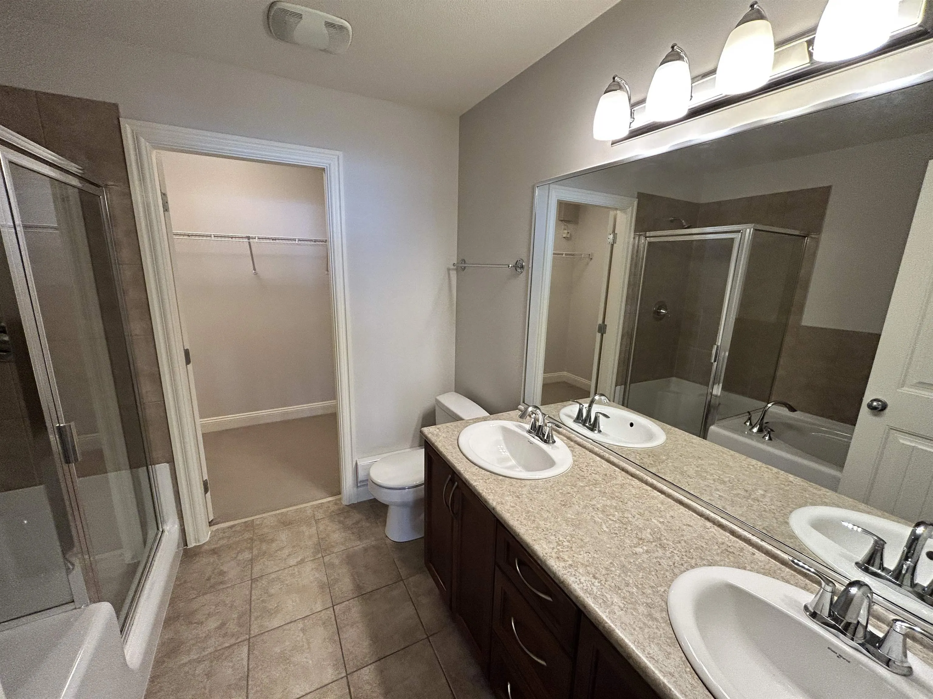 215 22150 Dewdney Trunk Road