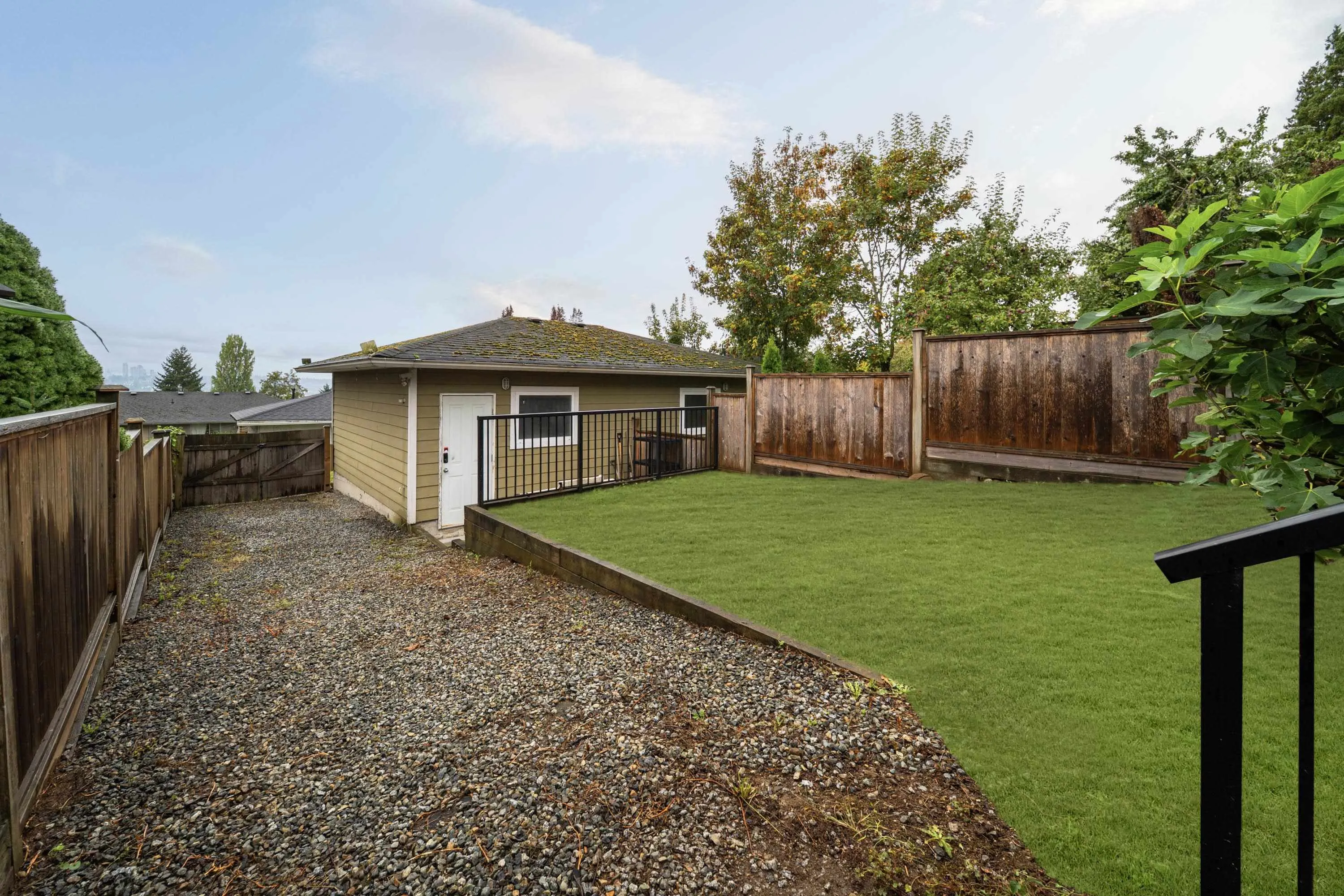 1126 Rochester Avenue