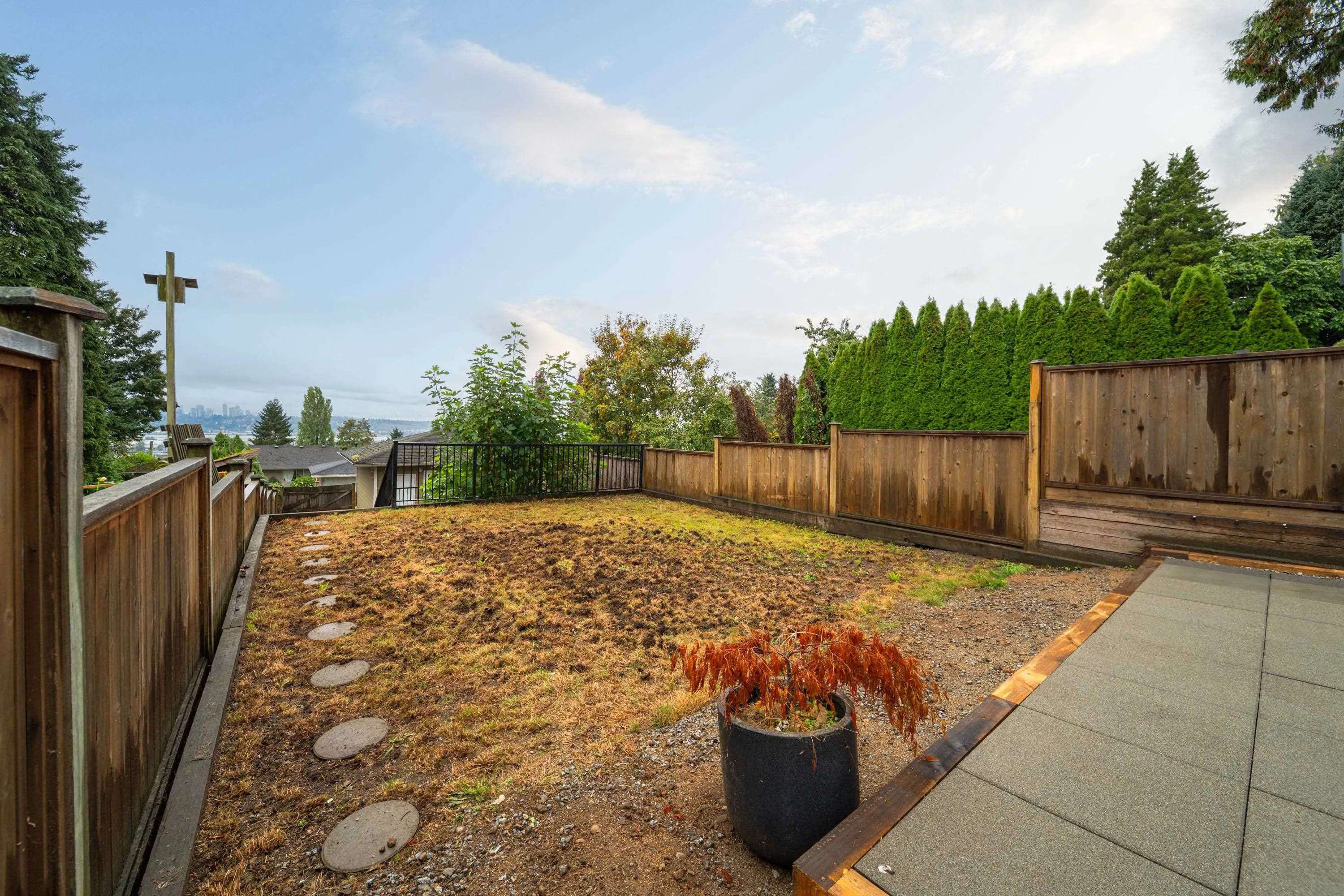 1126 Rochester Avenue