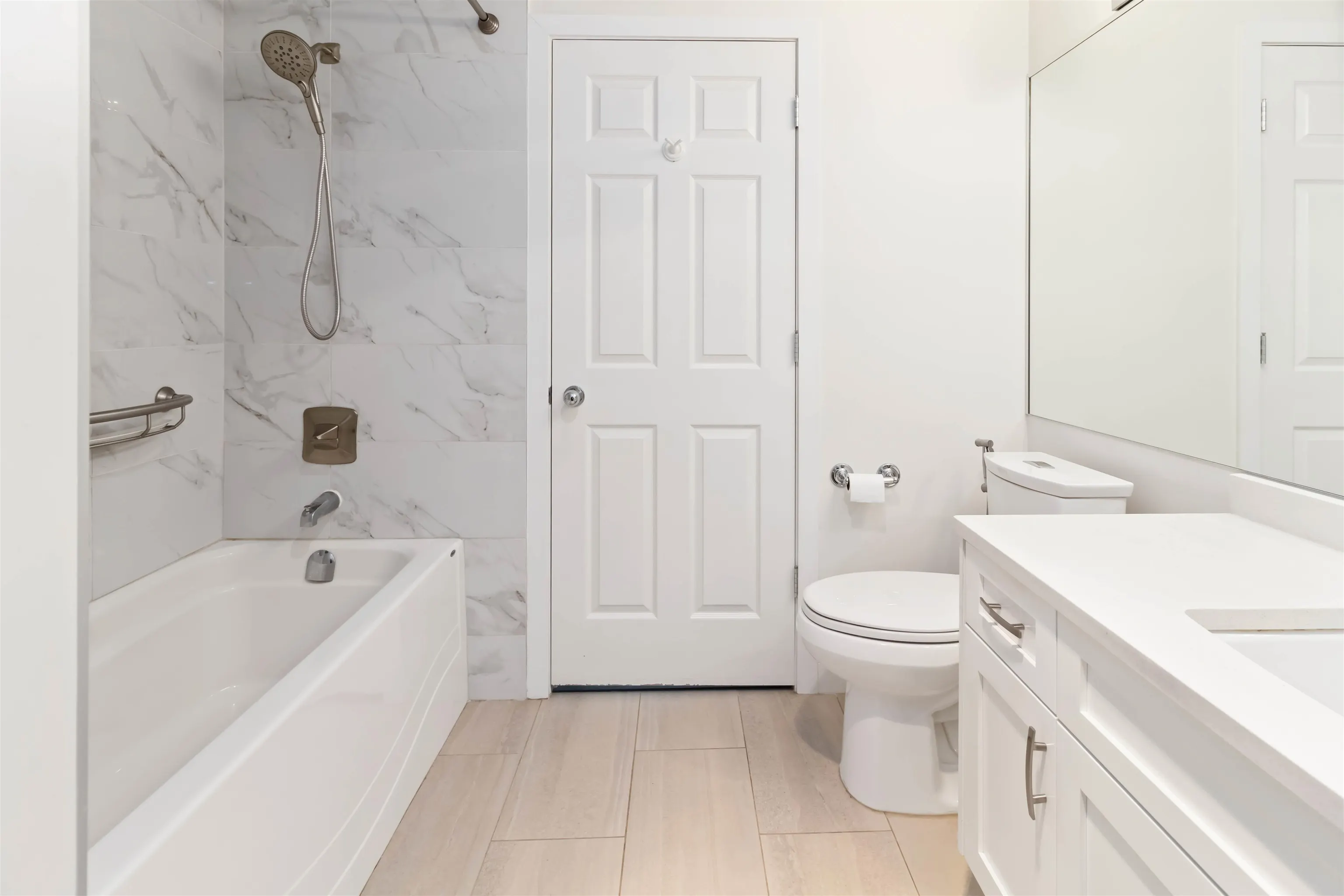 402 1128 Sixth Avenue