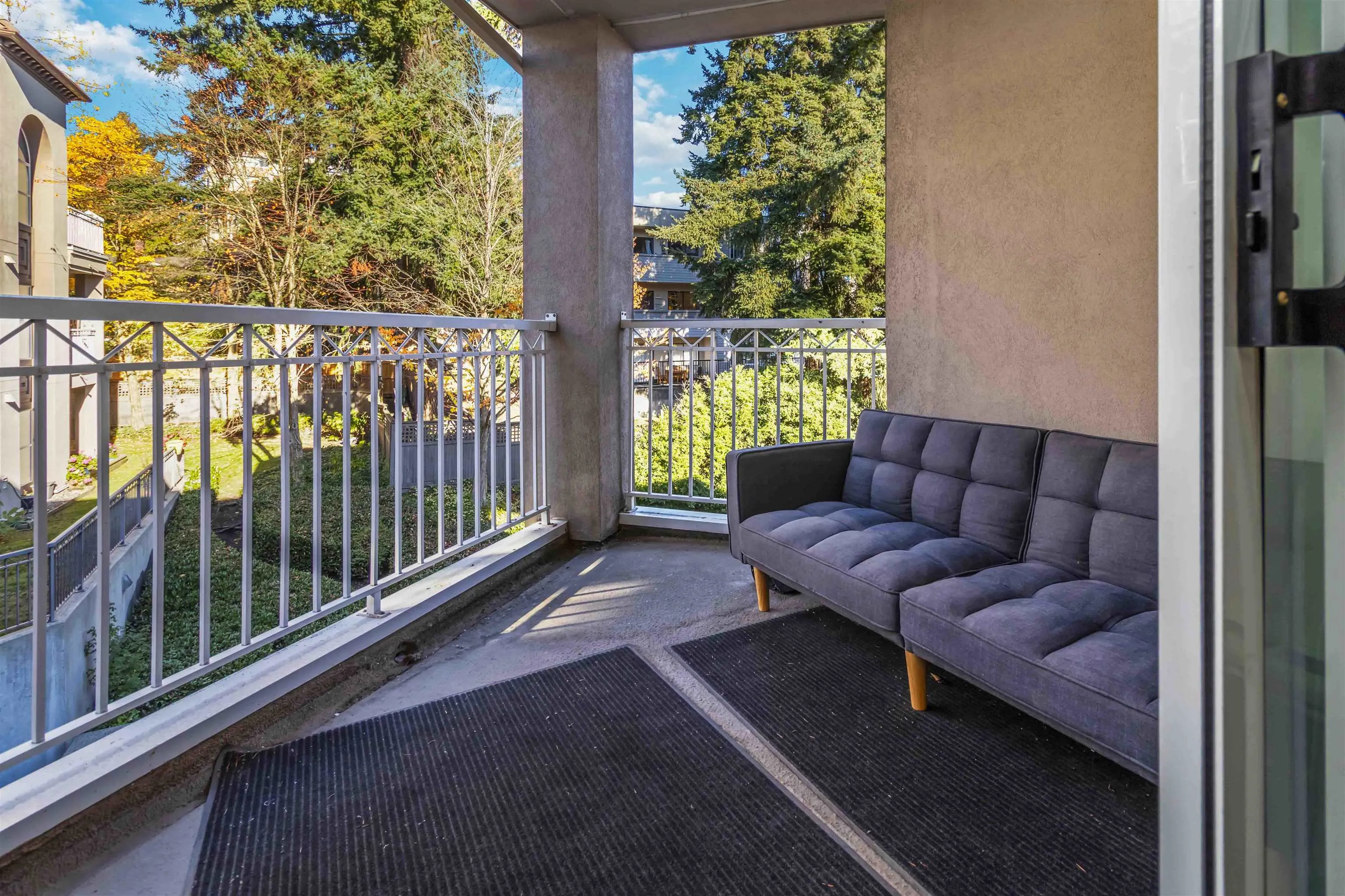 402 1128 Sixth Avenue