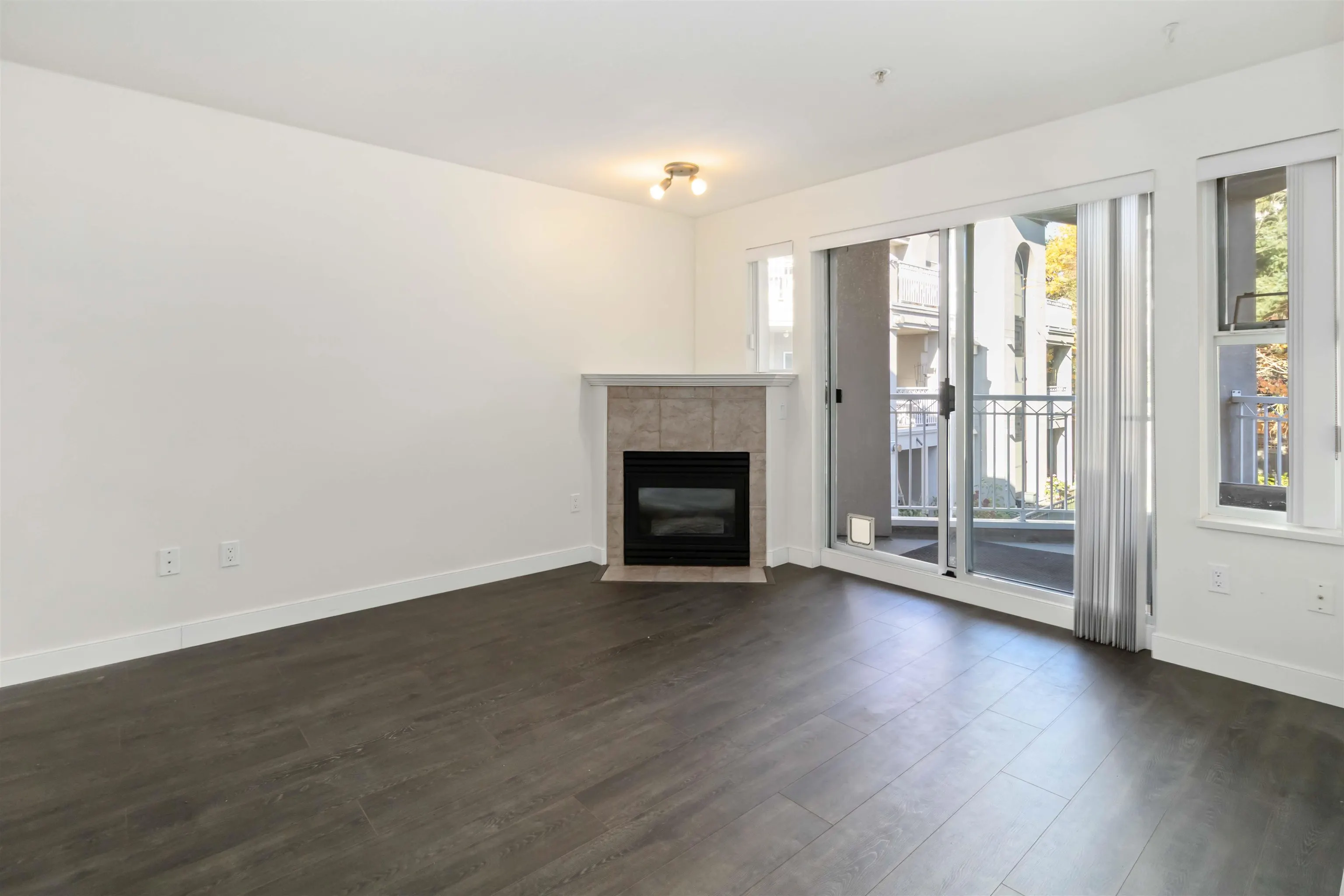 402 1128 Sixth Avenue