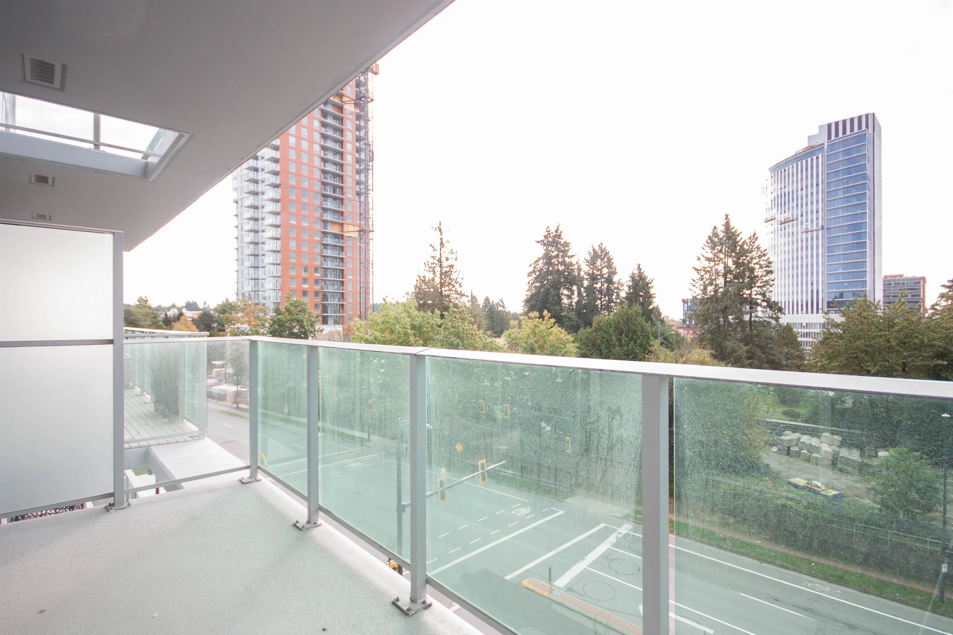 512 13655 Fraser Highway