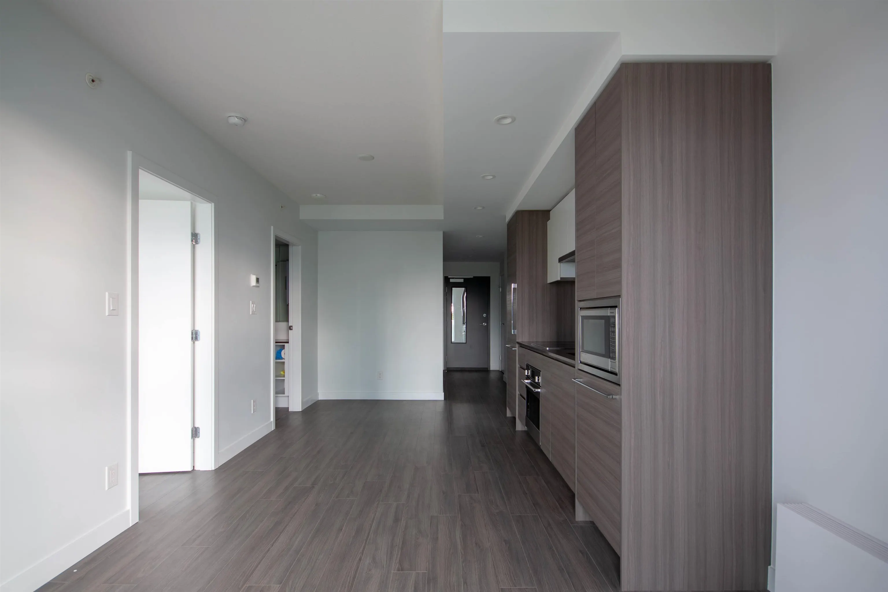 512 13655 Fraser Highway
