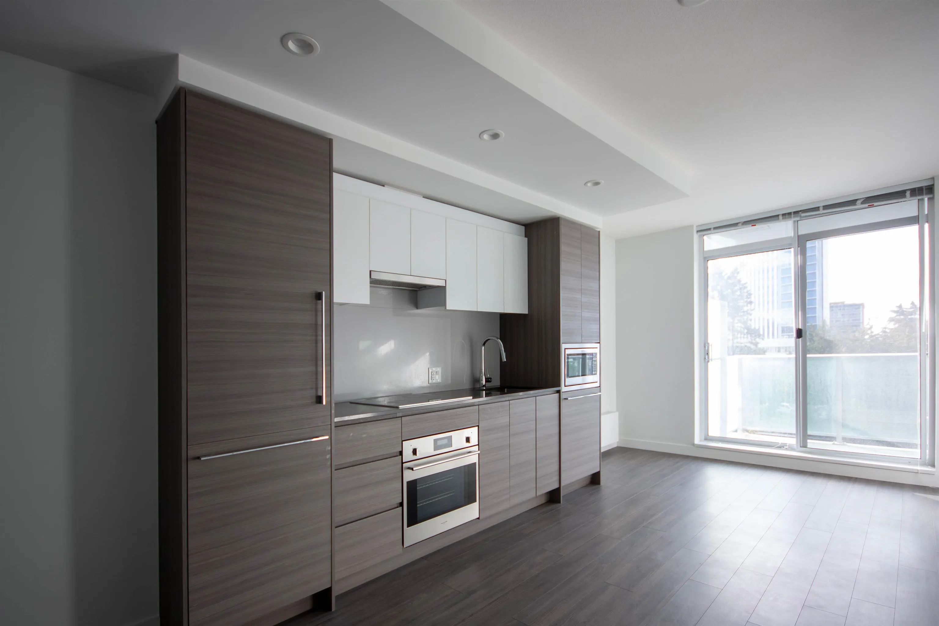 512 13655 Fraser Highway