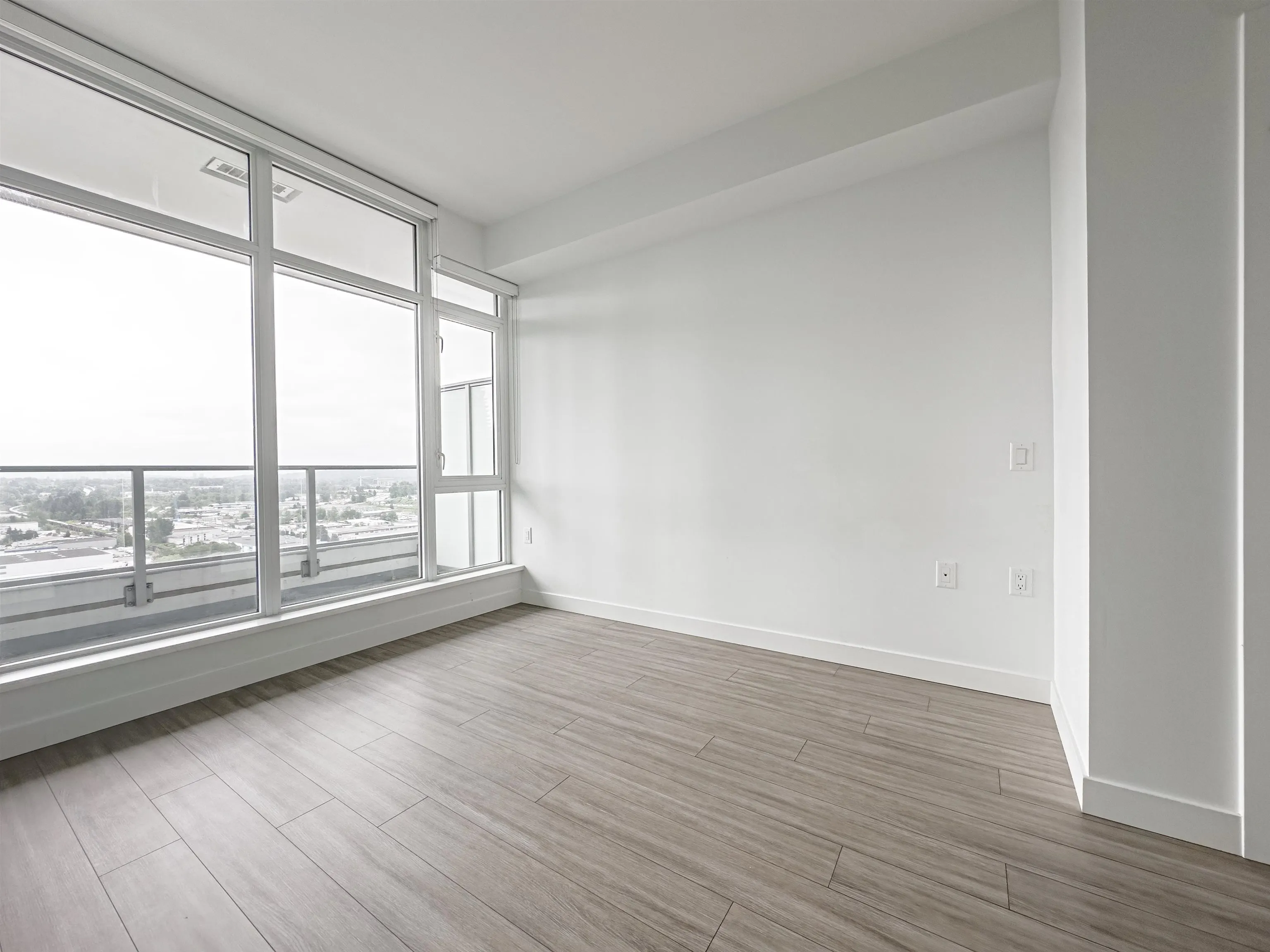 2403 2351 Beta Avenue