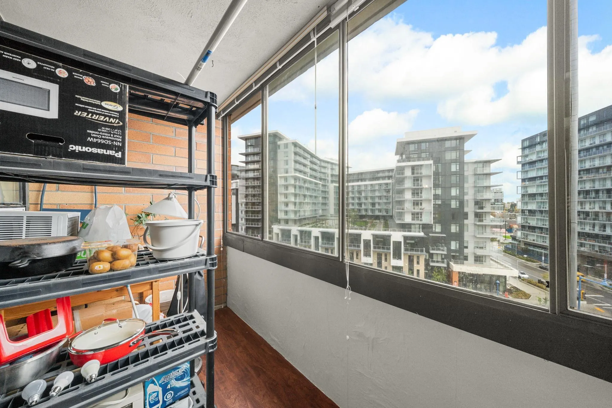 802 6651 Minoru Boulevard