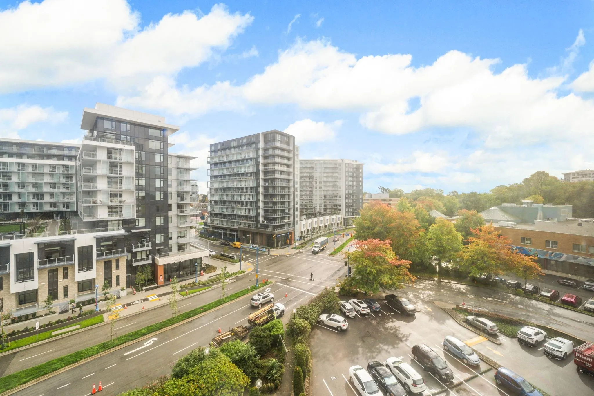 802 6651 Minoru Boulevard