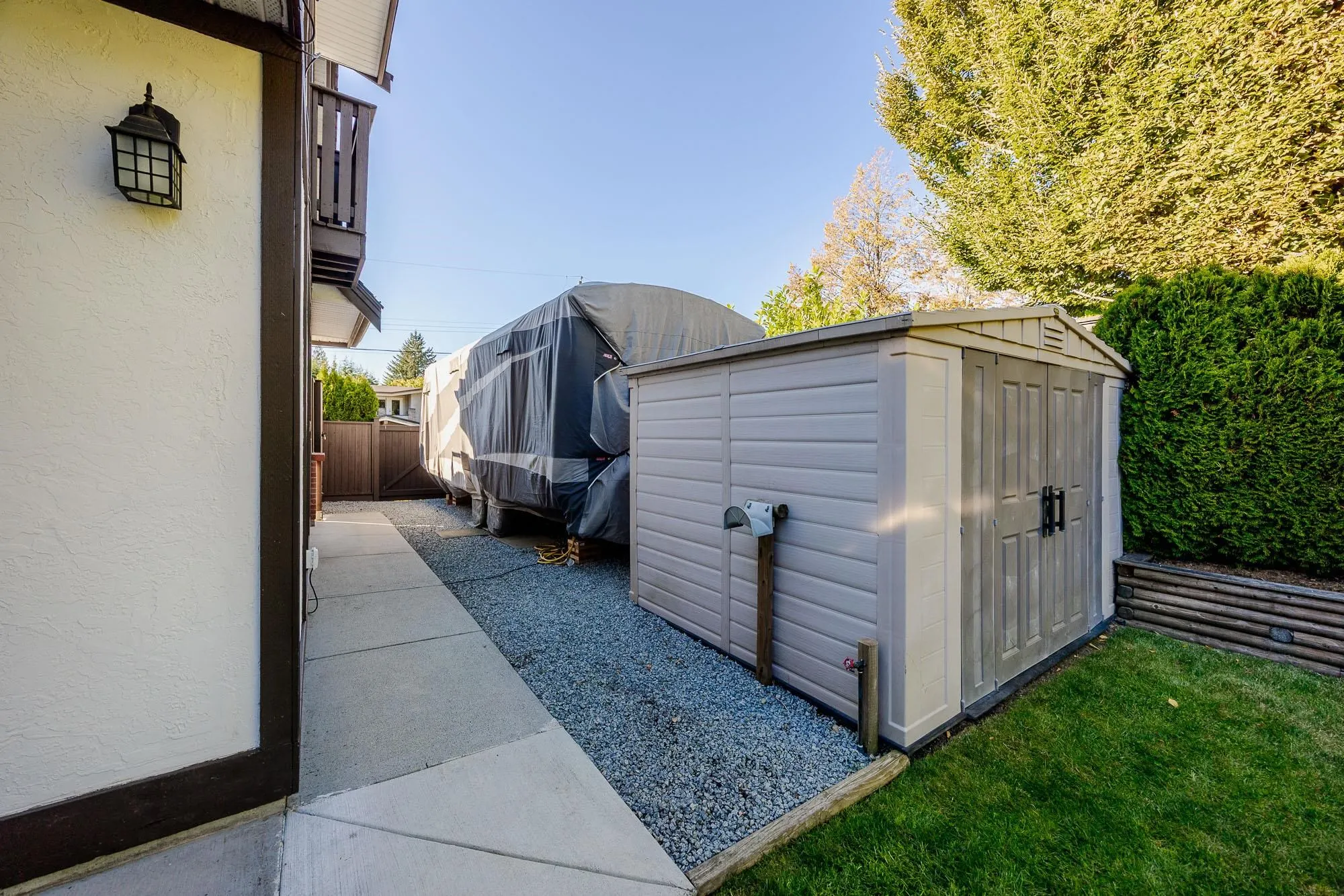 1851 Masset Court