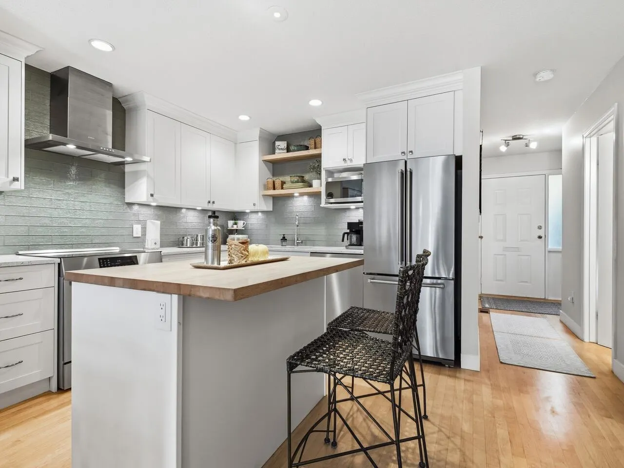 3920 Indian River Drive