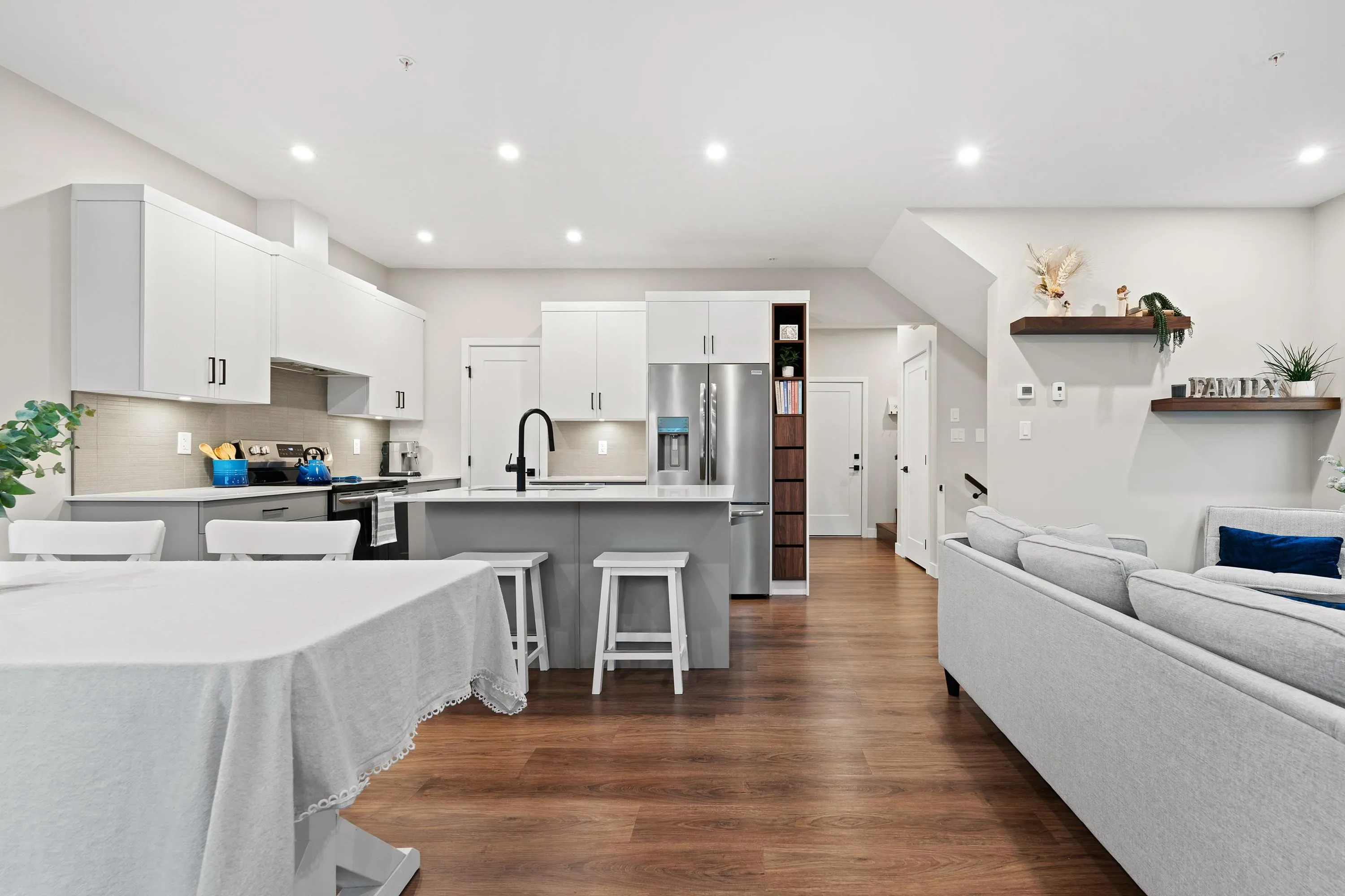 20 43610 Chilliwack Mountain Road