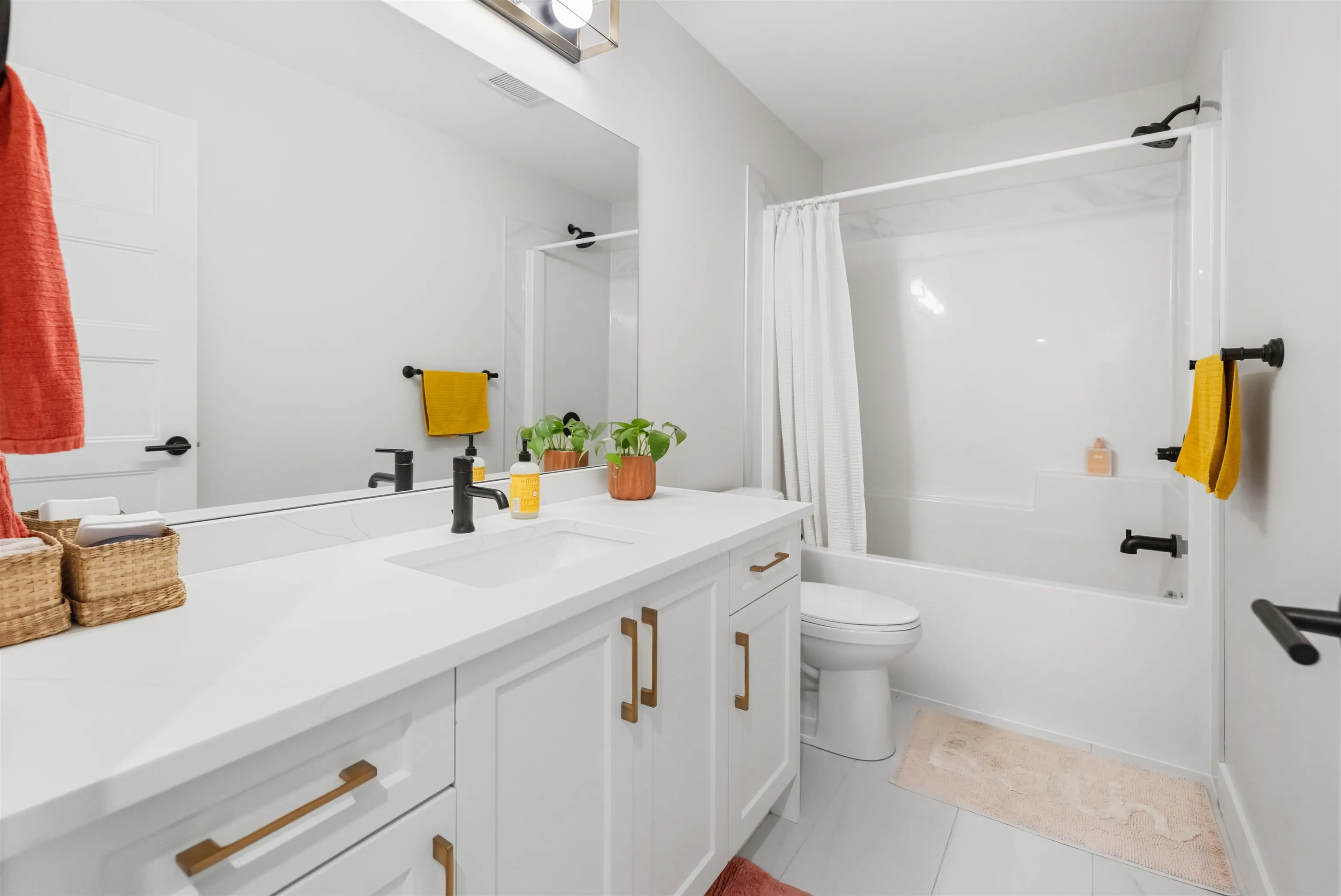 8 7140 Maitland Avenue