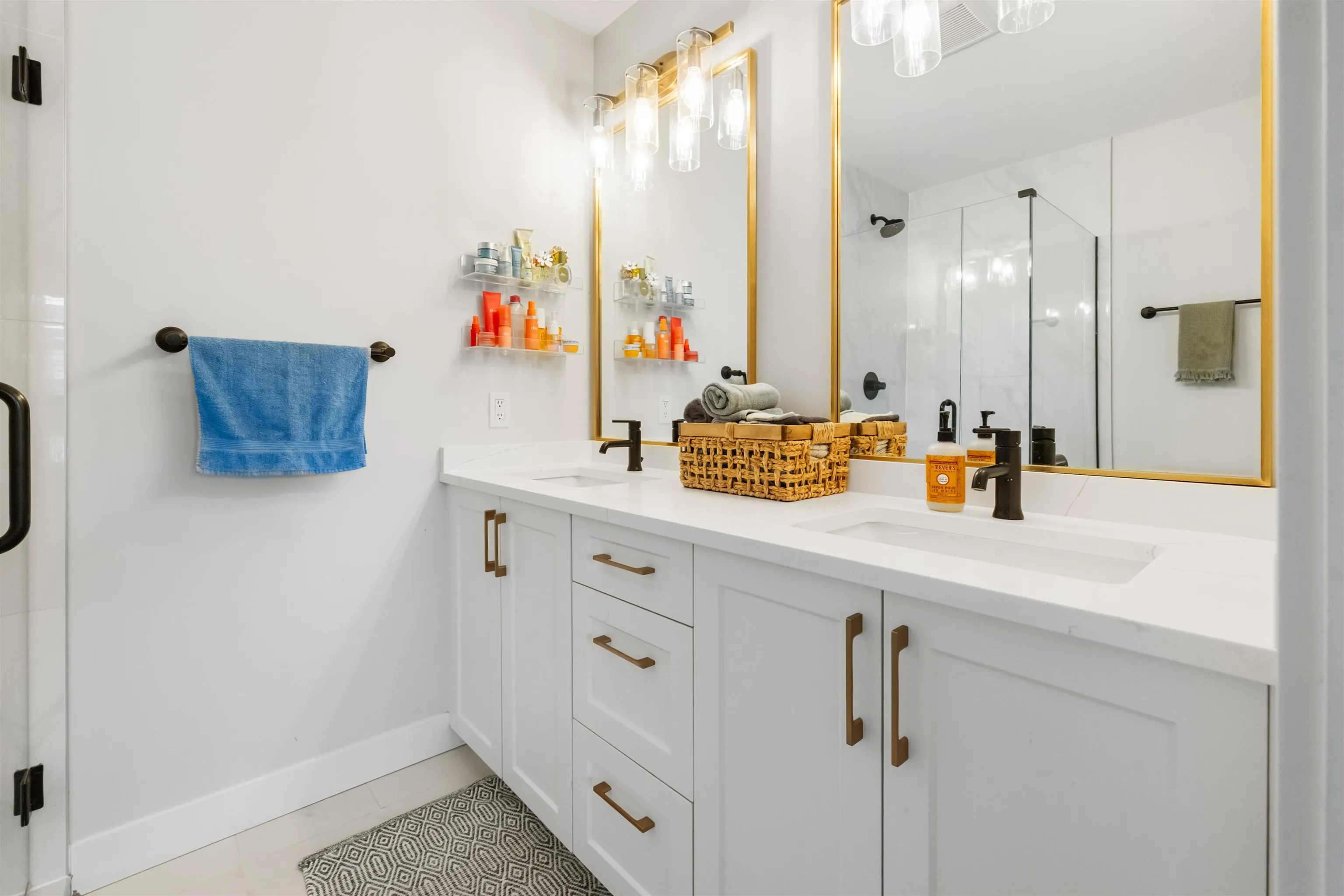 8 7140 Maitland Avenue