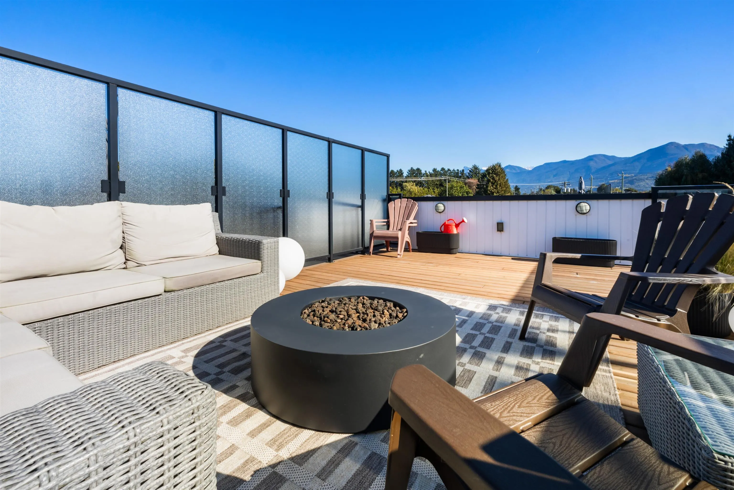 8 7140 Maitland Avenue