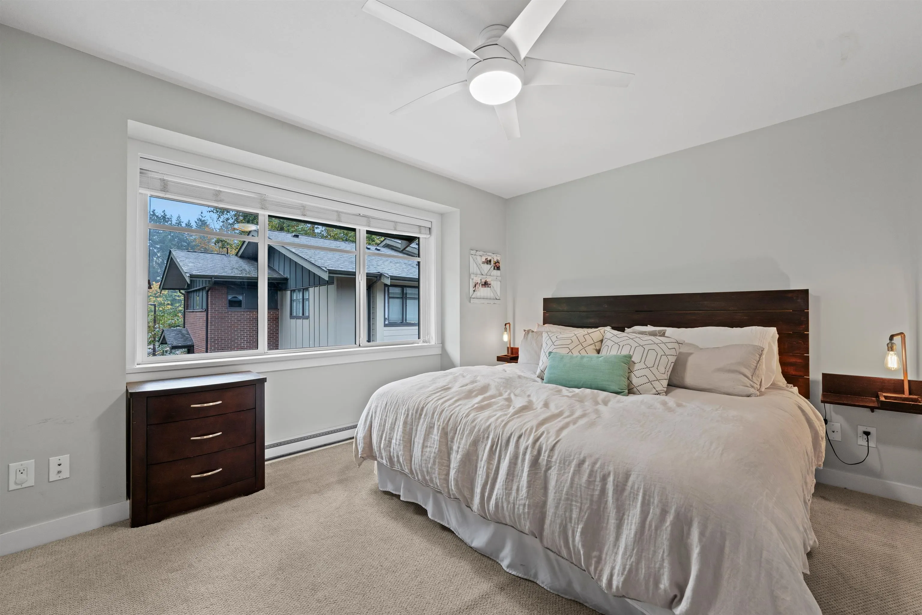 207 2135 Heritage Park Lane