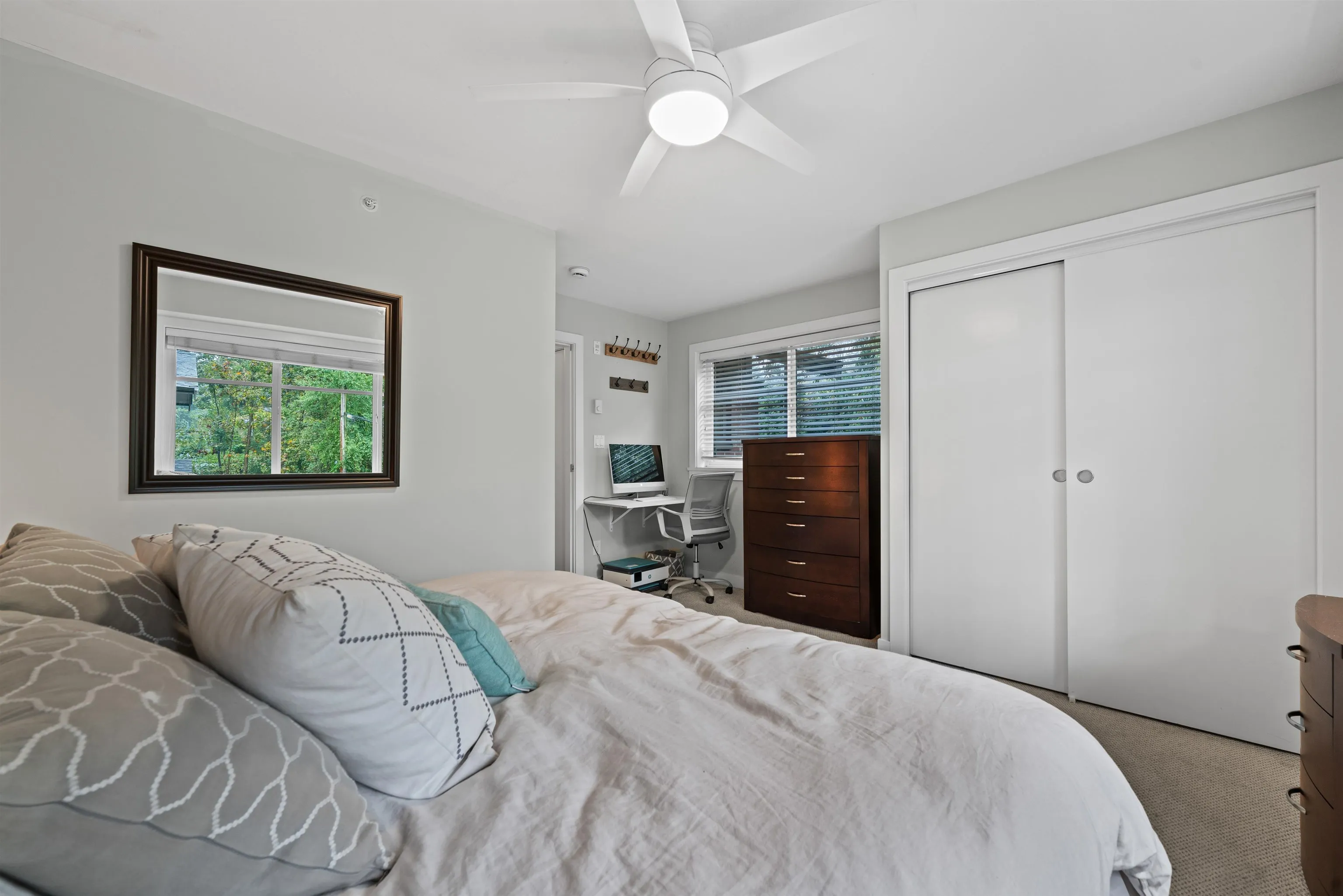 207 2135 Heritage Park Lane