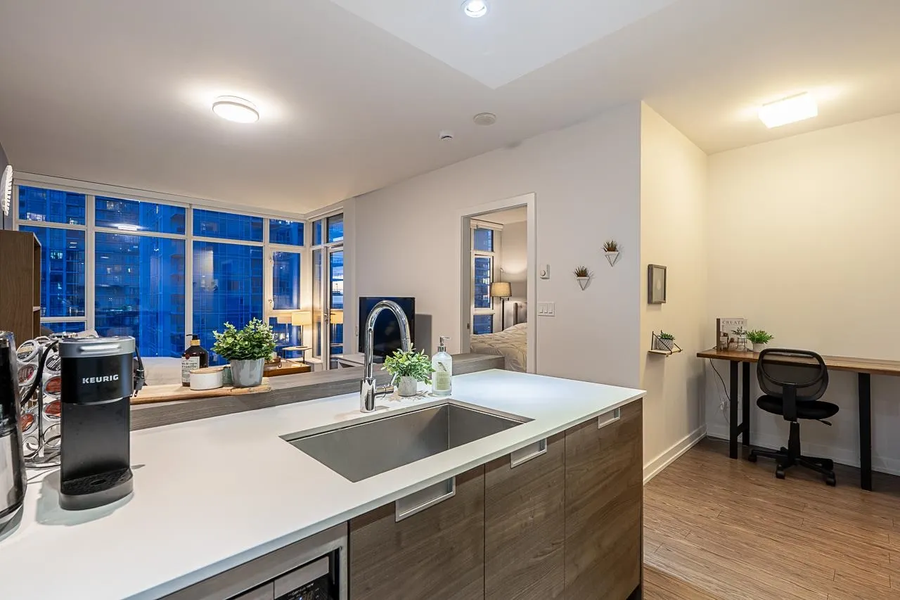 2910 4688 Kingsway